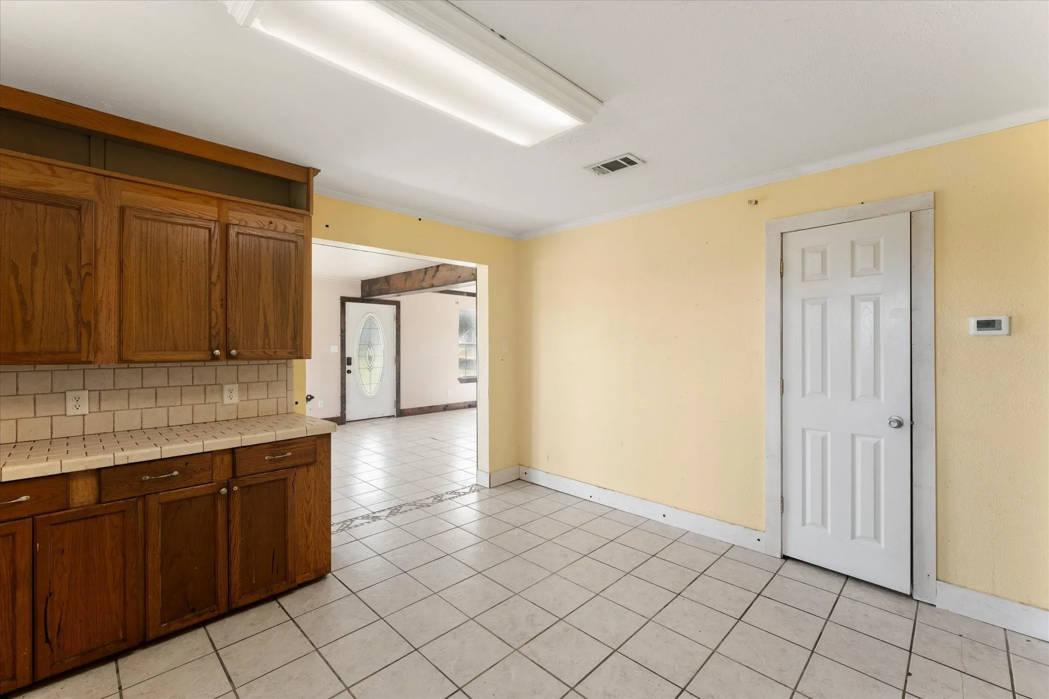 Single Family Residence For Sale in Henderson County , 11465 County Road 3904, Athens, Texas 75752, 5 Bedroom, 2 Bathroom, 2 Garage spaces, 2,717 Sqft, built in 2005, mls#21326626, Real Estate Agent in Athens, Homes For Sale in Henderson county, Homes For Sale in Athens, Realtor in Athens Texas, Real Estate Brokerage Independent Realty Texas, Luminita Cordes Realtor