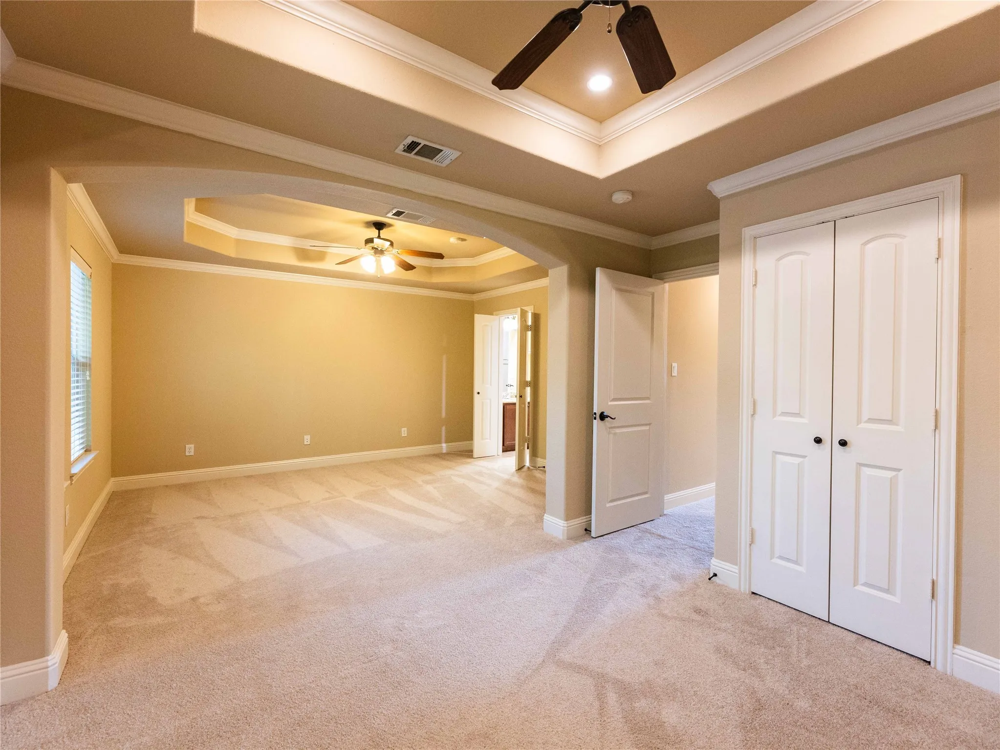 Condominium For Sale in Dallas County , 13336 Patito Place 3, Dallas, Texas 75240, 3 Bedroom, 3 Bathroom, 2 Garage spaces, 1,409 Sqft, built in 2006, mls#21323142, Real Estate Agent in Dallas, Homes For Sale in Dallas county, Homes For Sale in Dallas, Realtor in Dallas Texas, Real Estate Brokerage Independent Realty Texas, Luminita Cordes Realtor