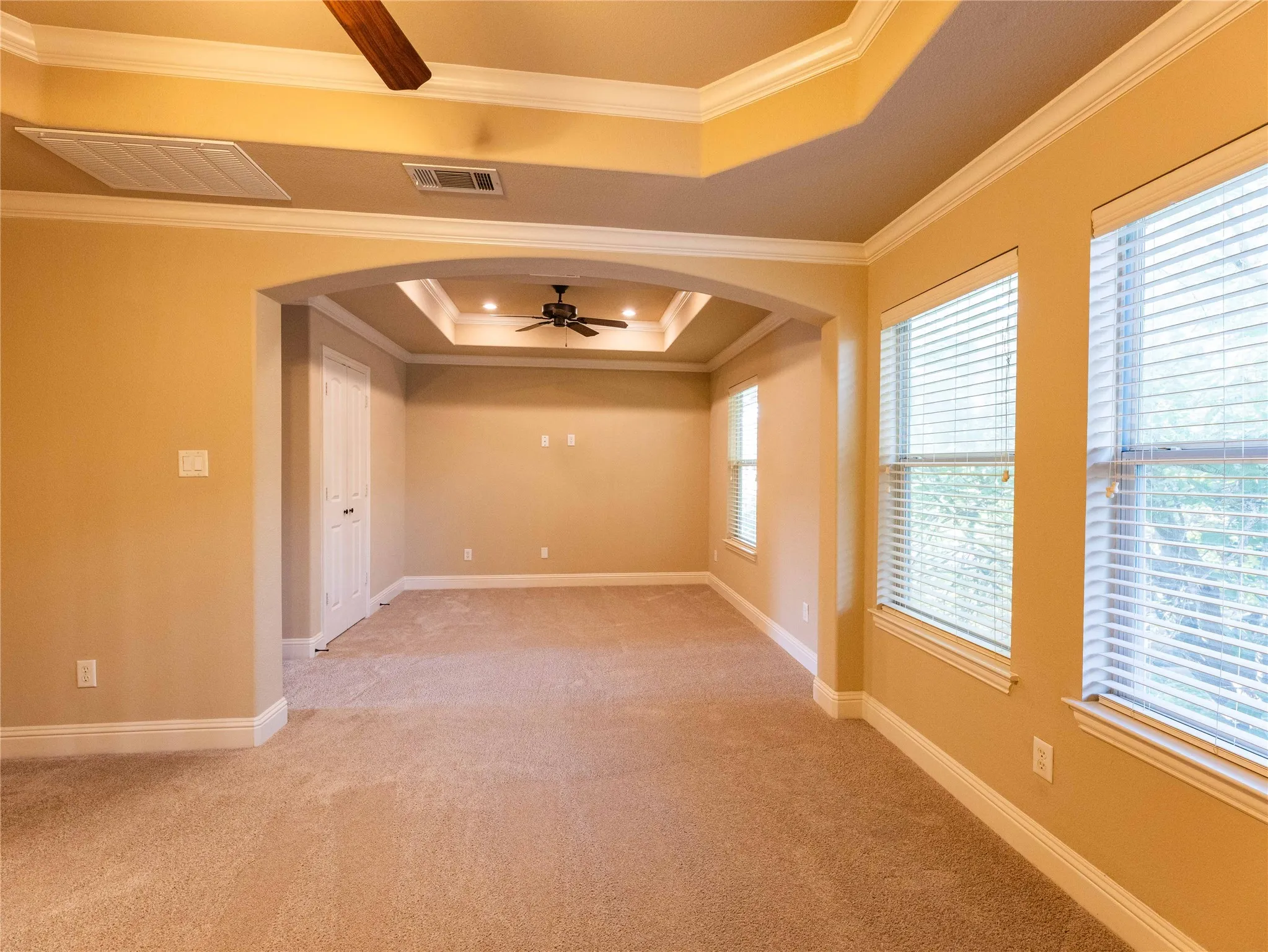 Condominium For Sale in Dallas County , 13336 Patito Place 3, Dallas, Texas 75240, 3 Bedroom, 3 Bathroom, 2 Garage spaces, 1,409 Sqft, built in 2006, mls#21323142, Real Estate Agent in Dallas, Homes For Sale in Dallas county, Homes For Sale in Dallas, Realtor in Dallas Texas, Real Estate Brokerage Independent Realty Texas, Luminita Cordes Realtor