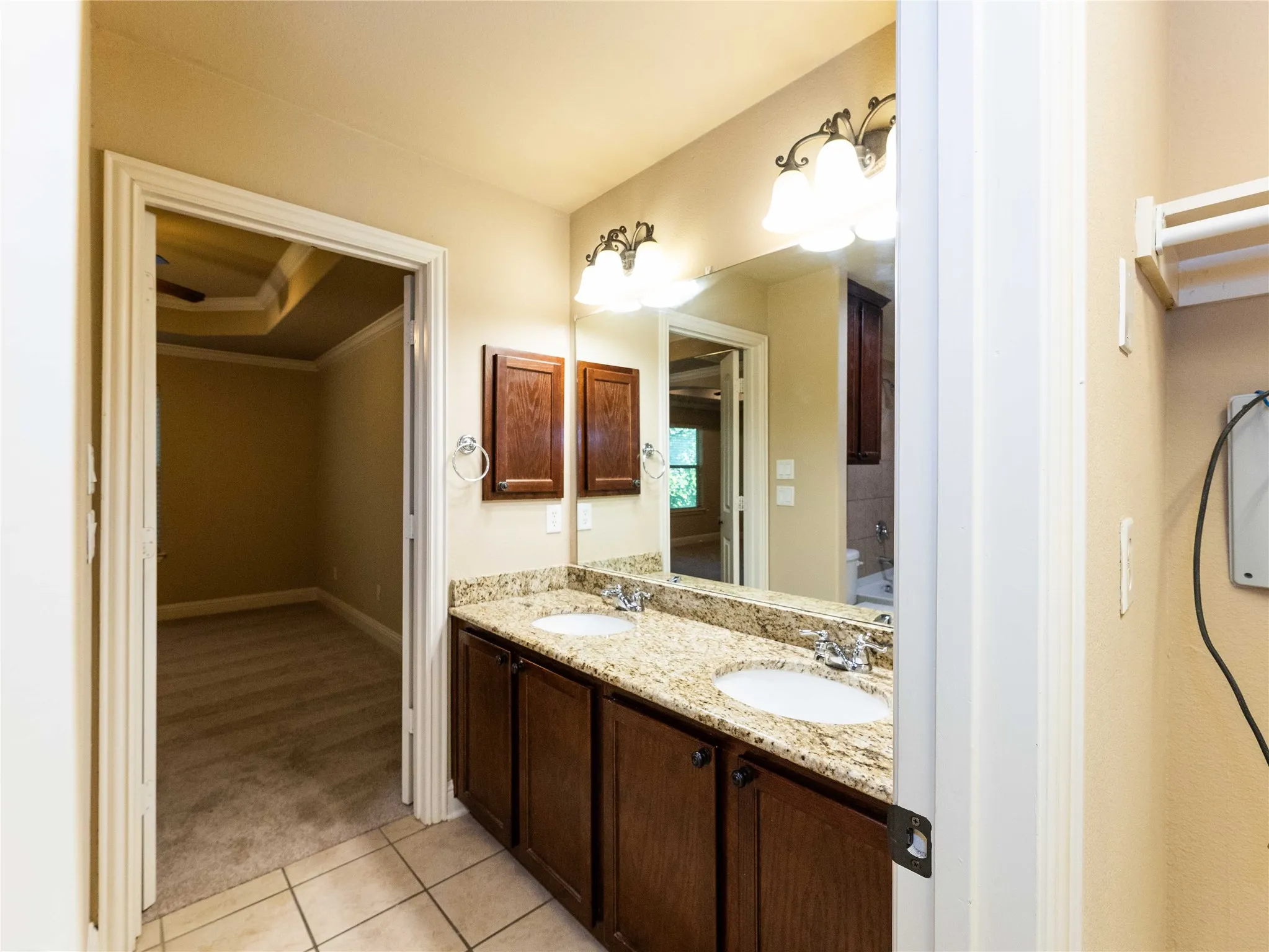 Condominium For Sale in Dallas County , 13336 Patito Place 3, Dallas, Texas 75240, 3 Bedroom, 3 Bathroom, 2 Garage spaces, 1,409 Sqft, built in 2006, mls#21323142, Real Estate Agent in Dallas, Homes For Sale in Dallas county, Homes For Sale in Dallas, Realtor in Dallas Texas, Real Estate Brokerage Independent Realty Texas, Luminita Cordes Realtor