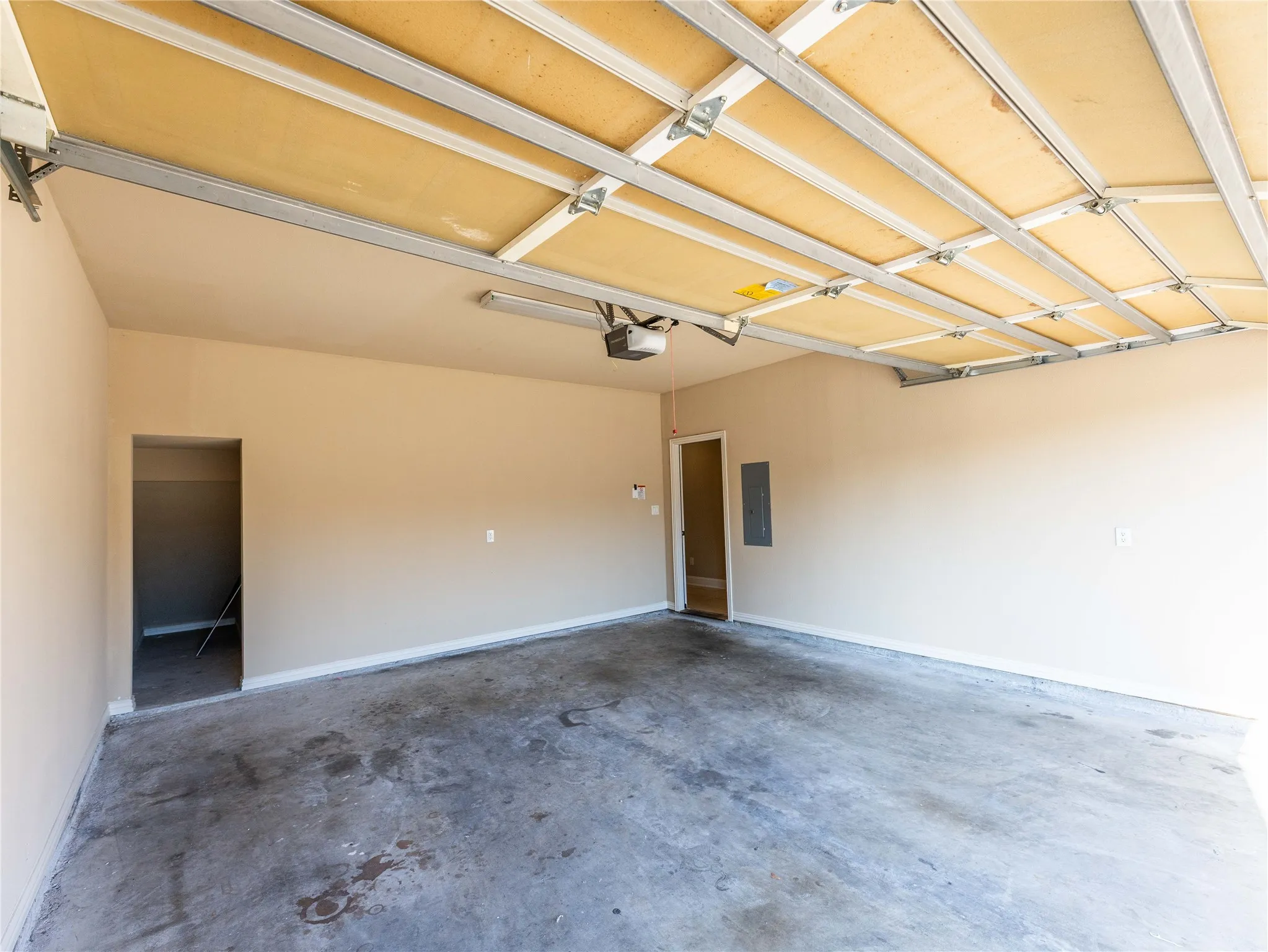 Condominium For Sale in Dallas County , 13336 Patito Place 3, Dallas, Texas 75240, 3 Bedroom, 3 Bathroom, 2 Garage spaces, 1,409 Sqft, built in 2006, mls#21323142, Real Estate Agent in Dallas, Homes For Sale in Dallas county, Homes For Sale in Dallas, Realtor in Dallas Texas, Real Estate Brokerage Independent Realty Texas, Luminita Cordes Realtor