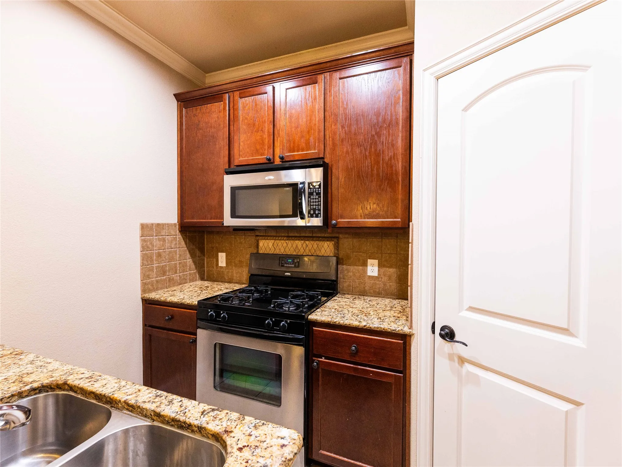 Condominium For Sale in Dallas County , 13336 Patito Place 3, Dallas, Texas 75240, 3 Bedroom, 3 Bathroom, 2 Garage spaces, 1,409 Sqft, built in 2006, mls#21323142, Real Estate Agent in Dallas, Homes For Sale in Dallas county, Homes For Sale in Dallas, Realtor in Dallas Texas, Real Estate Brokerage Independent Realty Texas, Luminita Cordes Realtor