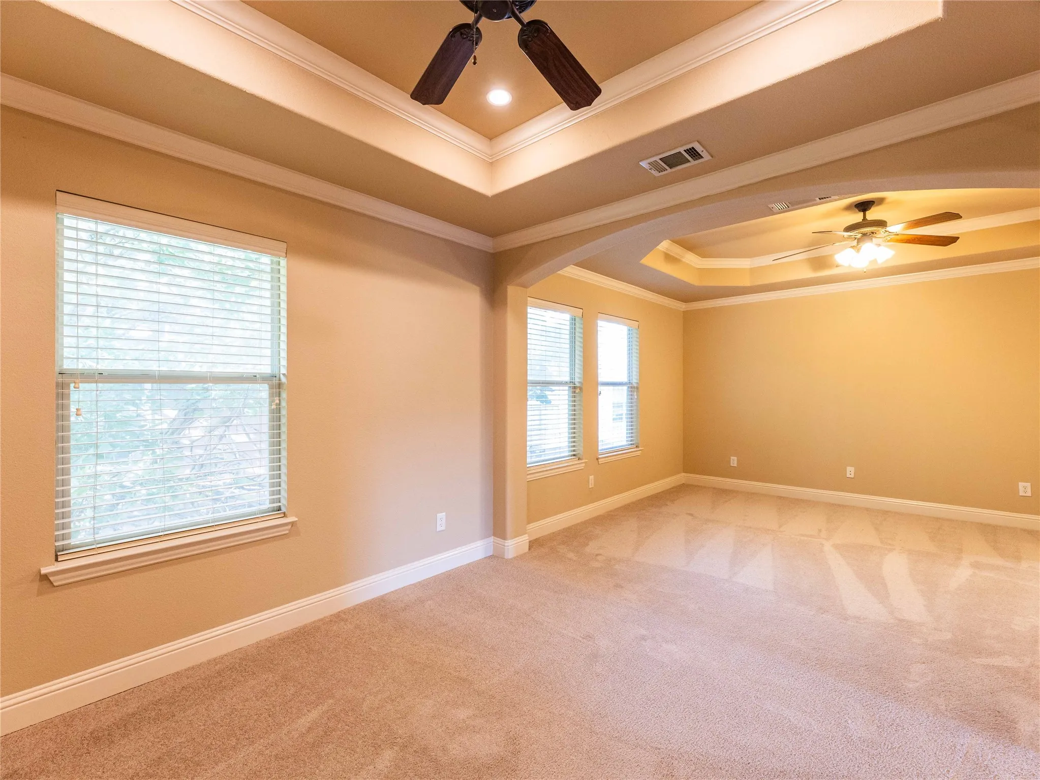 Condominium For Sale in Dallas County , 13336 Patito Place 3, Dallas, Texas 75240, 3 Bedroom, 3 Bathroom, 2 Garage spaces, 1,409 Sqft, built in 2006, mls#21323142, Real Estate Agent in Dallas, Homes For Sale in Dallas county, Homes For Sale in Dallas, Realtor in Dallas Texas, Real Estate Brokerage Independent Realty Texas, Luminita Cordes Realtor