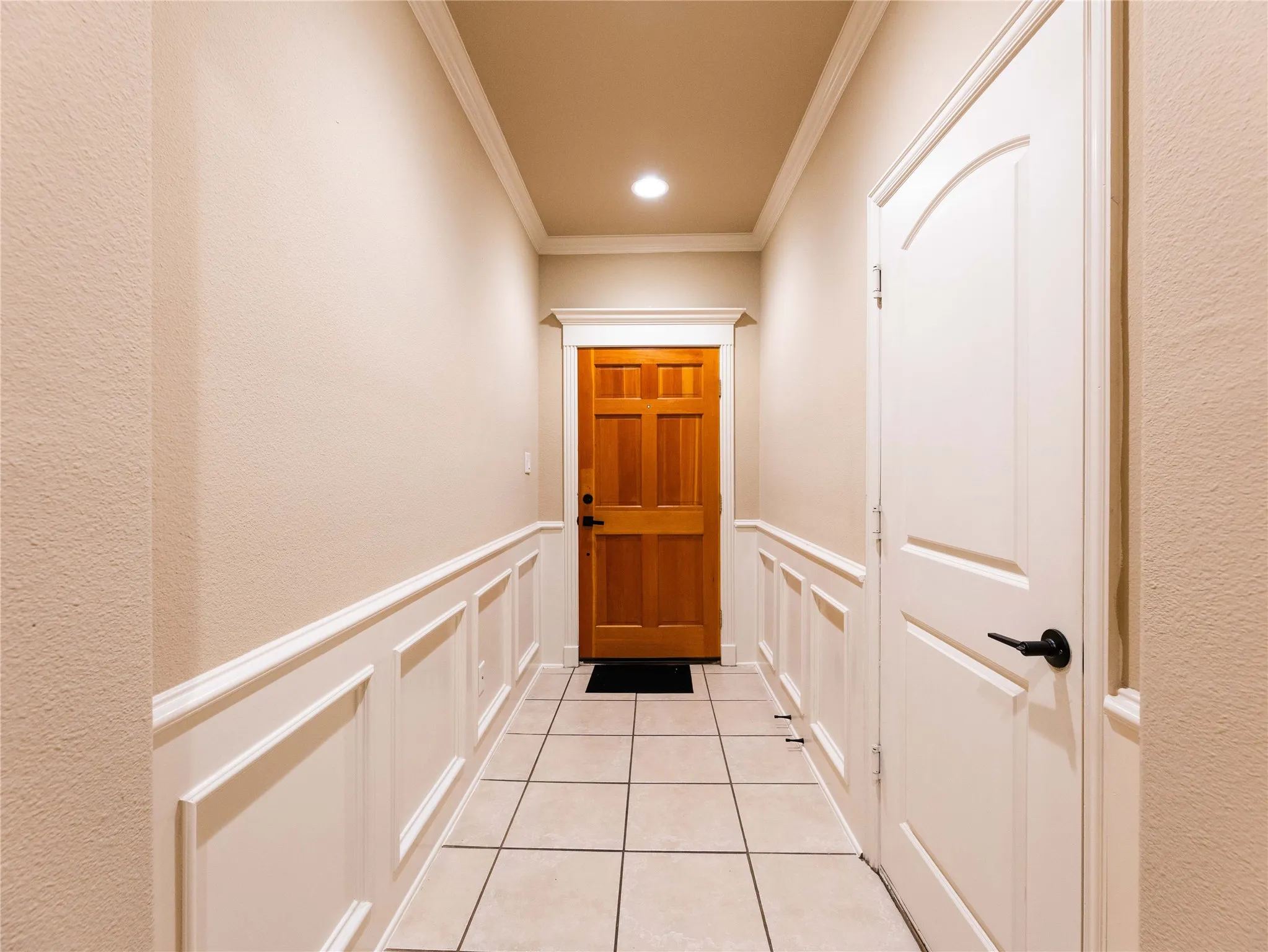 Condominium For Sale in Dallas County , 13336 Patito Place 3, Dallas, Texas 75240, 3 Bedroom, 3 Bathroom, 2 Garage spaces, 1,409 Sqft, built in 2006, mls#21323142, Real Estate Agent in Dallas, Homes For Sale in Dallas county, Homes For Sale in Dallas, Realtor in Dallas Texas, Real Estate Brokerage Independent Realty Texas, Luminita Cordes Realtor