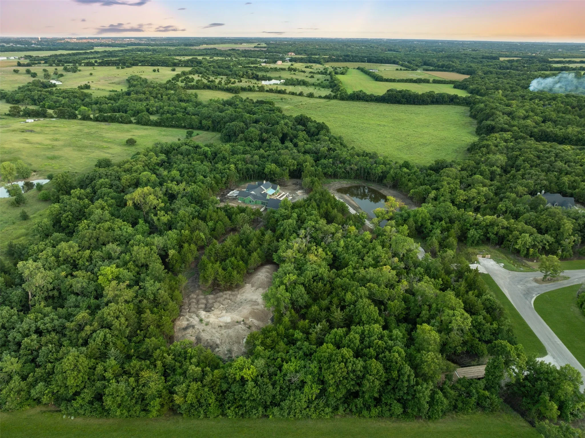 Unimproved Land For Sale in Grayson County , 1400 Hinton LN, Van Alstyne, Texas 75495, 0, 0, Garage spaces, 0 Sqft, built in 0, mls#21326521, Real Estate Agent in Van Alstyne, Homes For Sale in Grayson county, Homes For Sale in Van Alstyne, Realtor in Van Alstyne Texas, Real Estate Brokerage Independent Realty Texas, Luminita Cordes Realtor