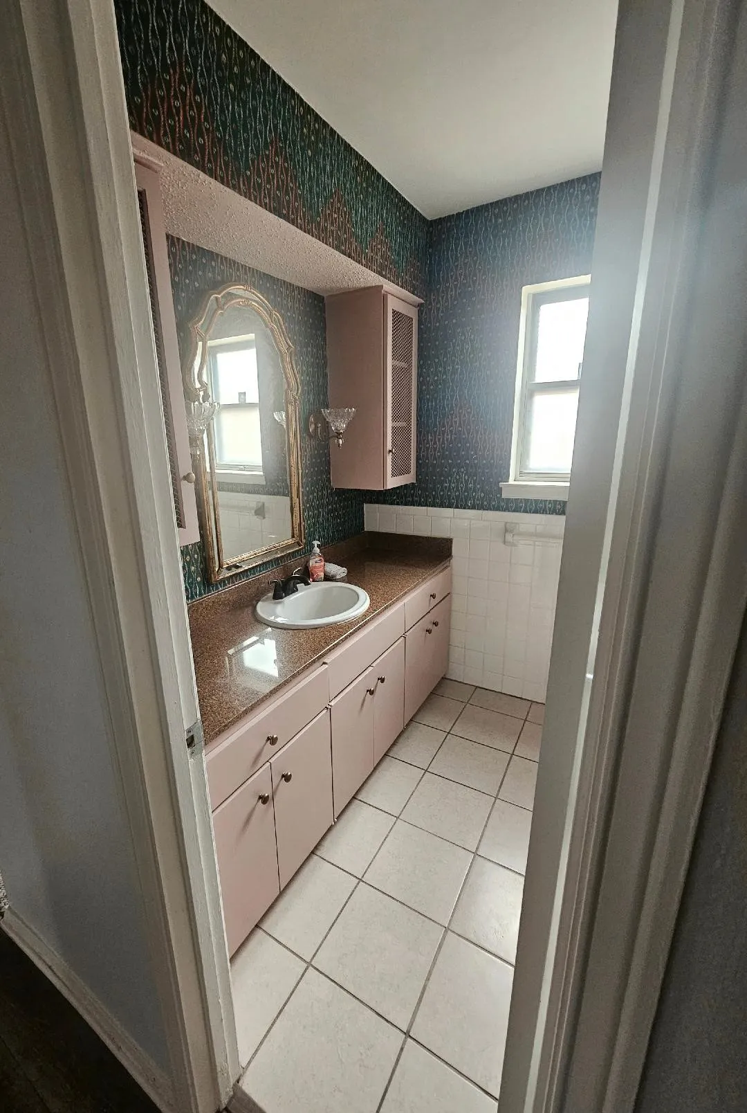 Primary ensuite bath