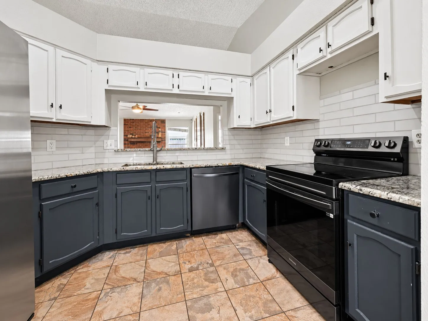 Single Family Residence For Sale in Denton County , 18932 Platte River Way, Dallas, Texas 75287, 3 Bedroom, 2 Bathroom, 2 Garage spaces, 1,380 Sqft, built in 1983, mls#21324536, Real Estate Agent in Dallas, Homes For Sale in Denton county, Homes For Sale in Dallas, Realtor in Dallas Texas, Real Estate Brokerage Independent Realty Texas, Luminita Cordes Realtor