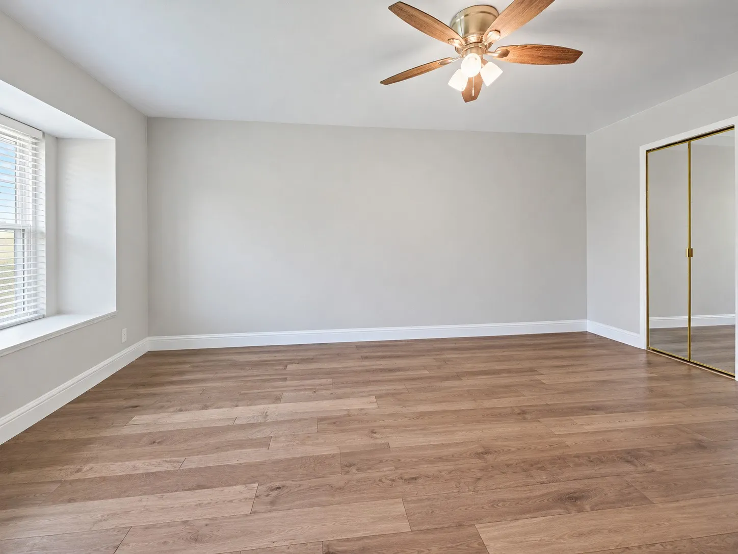 Single Family Residence For Sale in Denton County , 18932 Platte River Way, Dallas, Texas 75287, 3 Bedroom, 2 Bathroom, 2 Garage spaces, 1,380 Sqft, built in 1983, mls#21324536, Real Estate Agent in Dallas, Homes For Sale in Denton county, Homes For Sale in Dallas, Realtor in Dallas Texas, Real Estate Brokerage Independent Realty Texas, Luminita Cordes Realtor