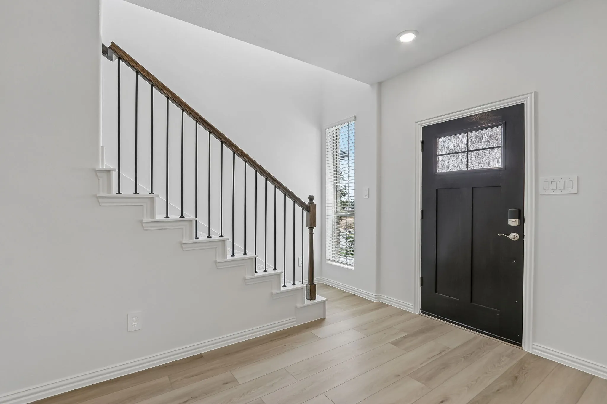 Photo is not of the actual home, but is an inspirational photo of builder’s model home and may depict options, furnishings, and/or decorator features that are not included.
