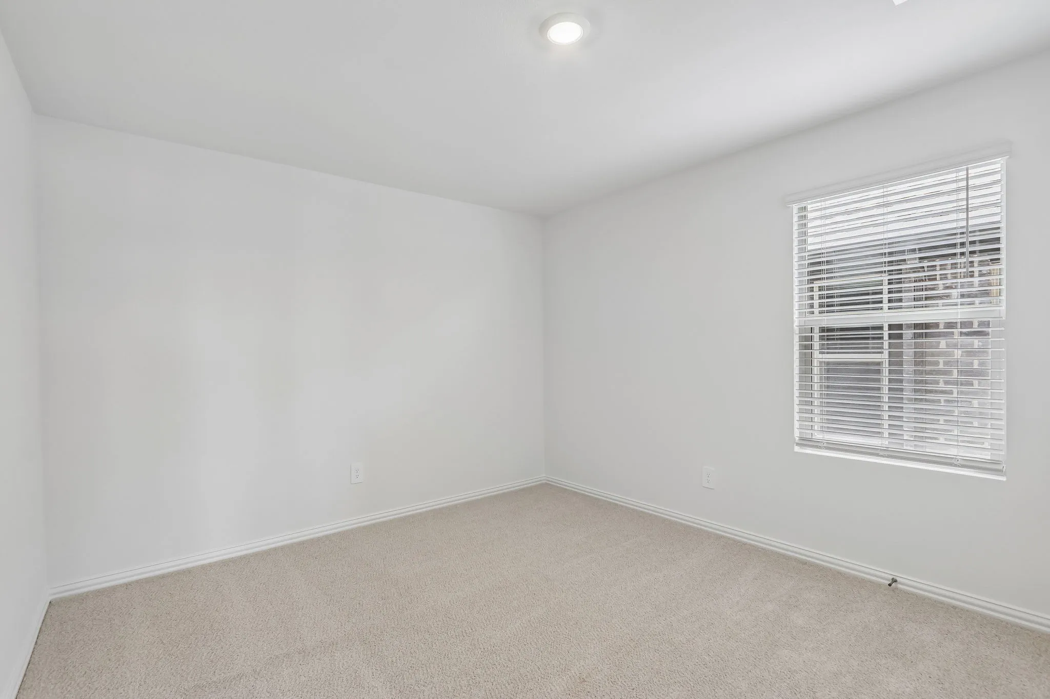 Photo is not of the actual home, but is an inspirational photo of builder’s model home and may depict options, furnishings, and/or decorator features that are not included.