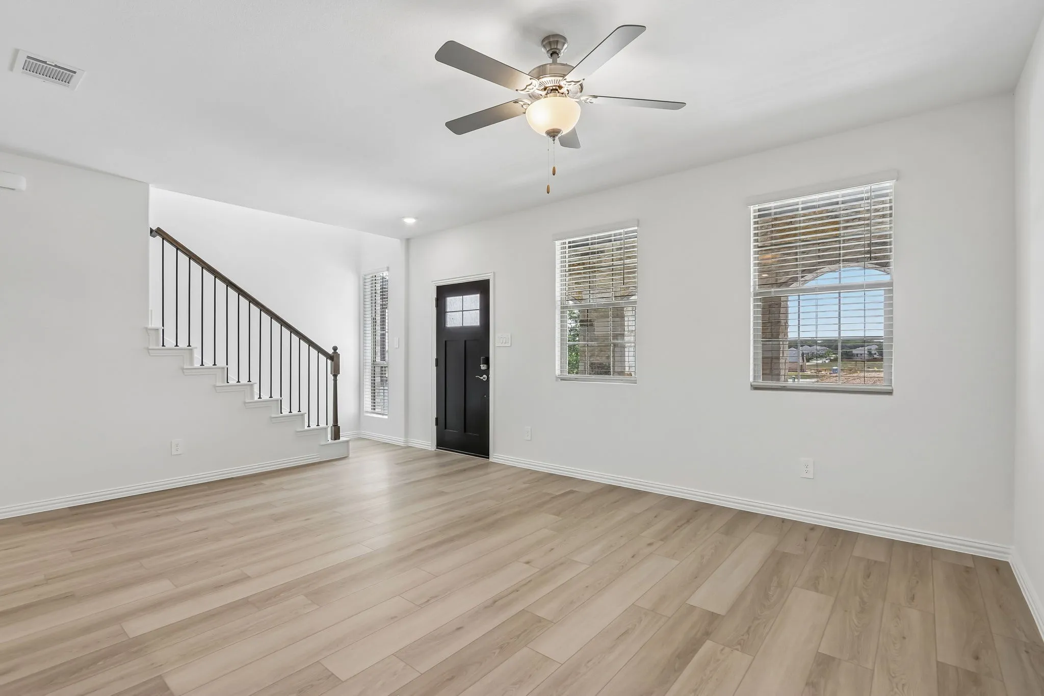 Photo is not of the actual home, but is an inspirational photo of builder’s model home and may depict options, furnishings, and/or decorator features that are not included.