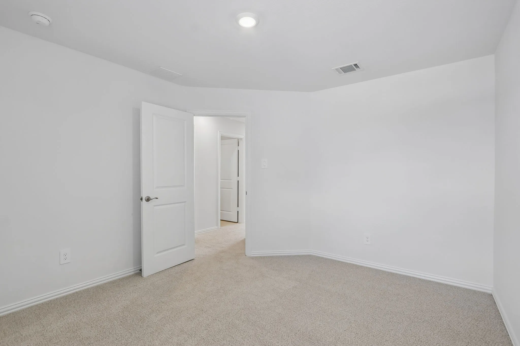 Photo is not of the actual home, but is an inspirational photo of builder’s model home and may depict options, furnishings, and/or decorator features that are not included.