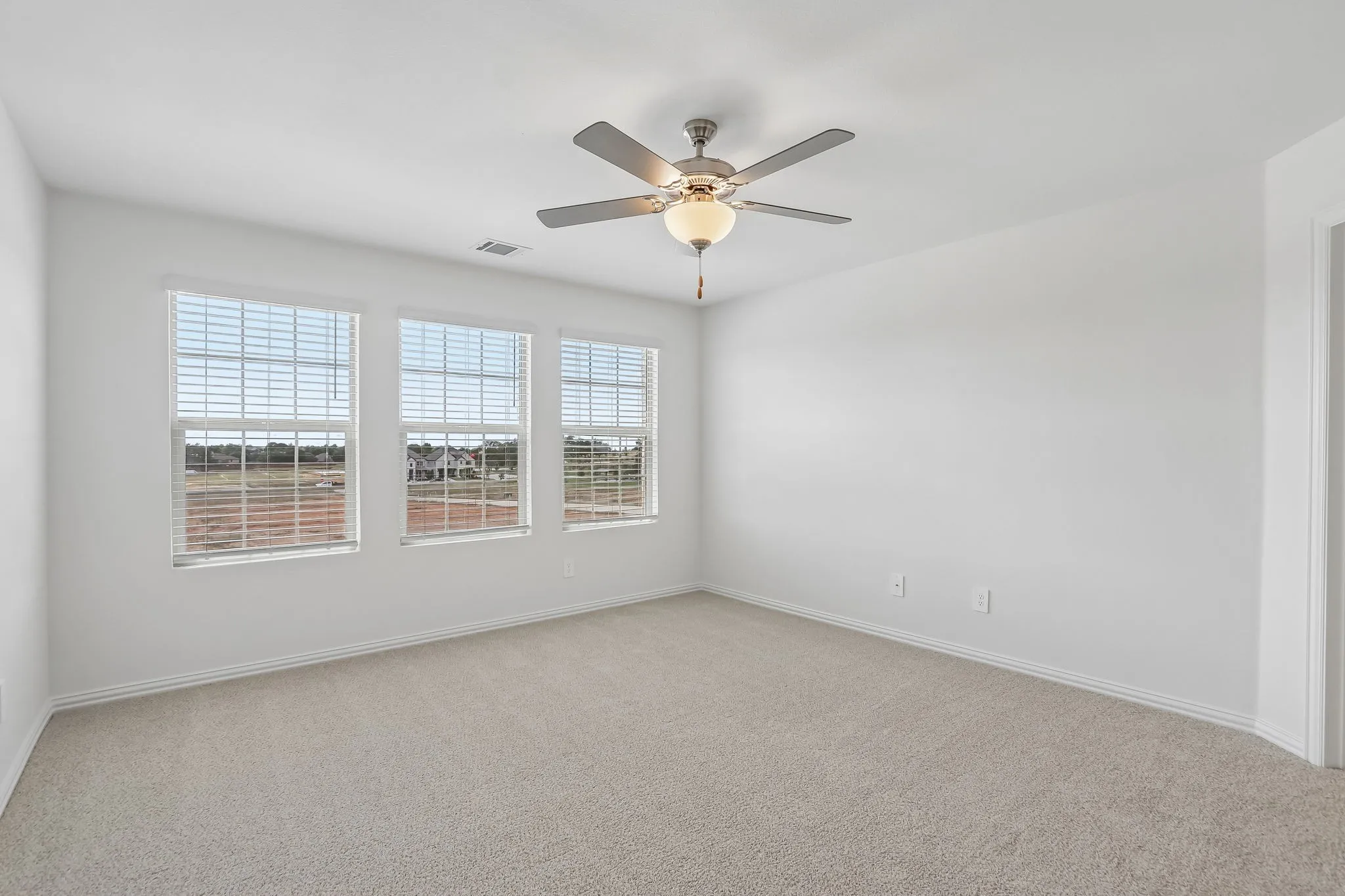 Photo is not of the actual home, but is an inspirational photo of builder’s model home and may depict options, furnishings, and/or decorator features that are not included.