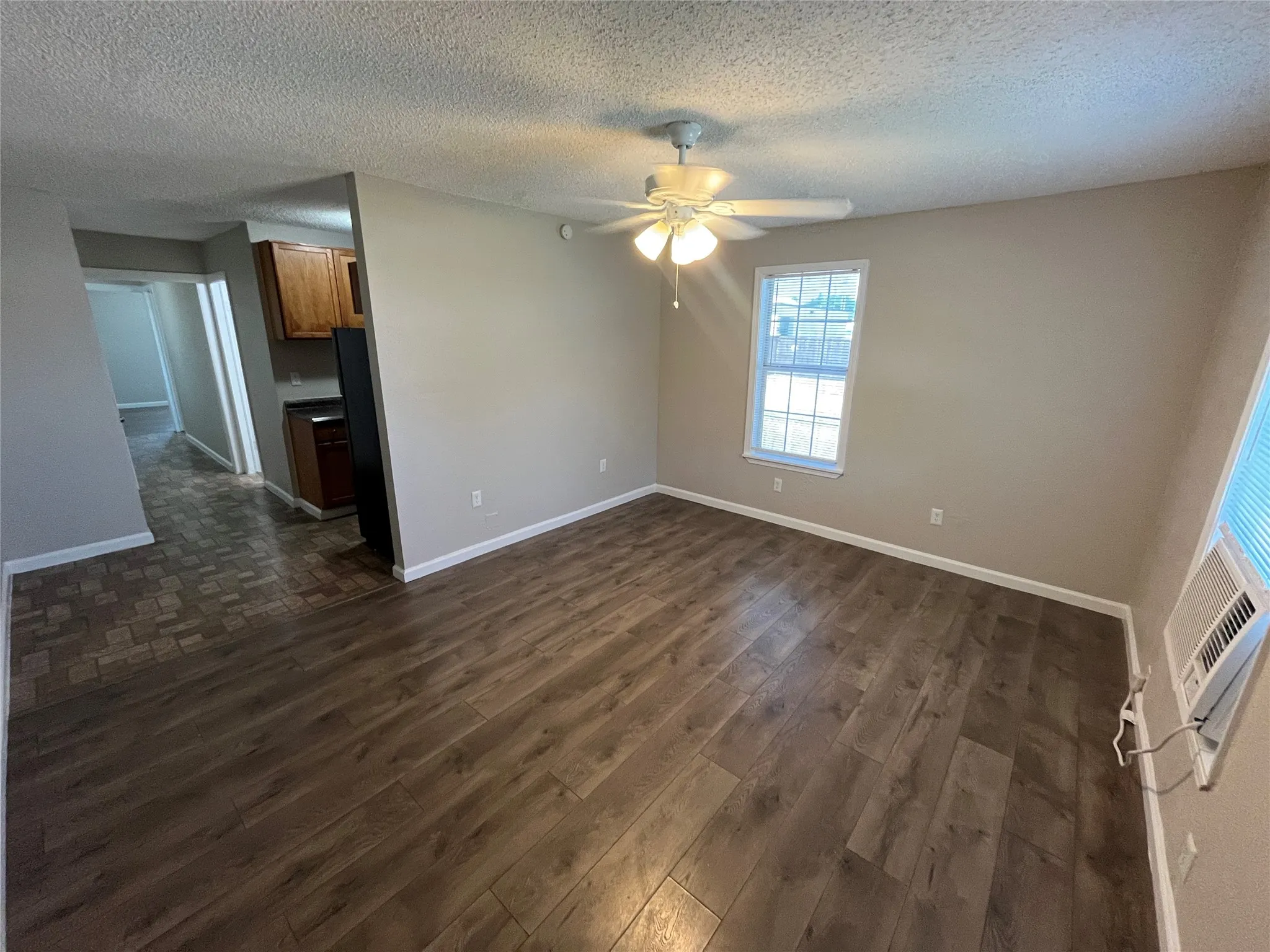 Duplex For Rent in Dallas County , 2223 Houston Street, Grand Prairie, Texas 75050, 2 Bedroom, 1 Bathroom, Garage spaces, 720 Sqft, built in 1953, mls#21325486, Real Estate Agent in Grand Prairie, Homes For Rent in Dallas county, Homes For Rent in Grand Prairie, Realtor in Grand Prairie Texas, Real Estate Brokerage Independent Realty Texas, Luminita Cordes Realtor