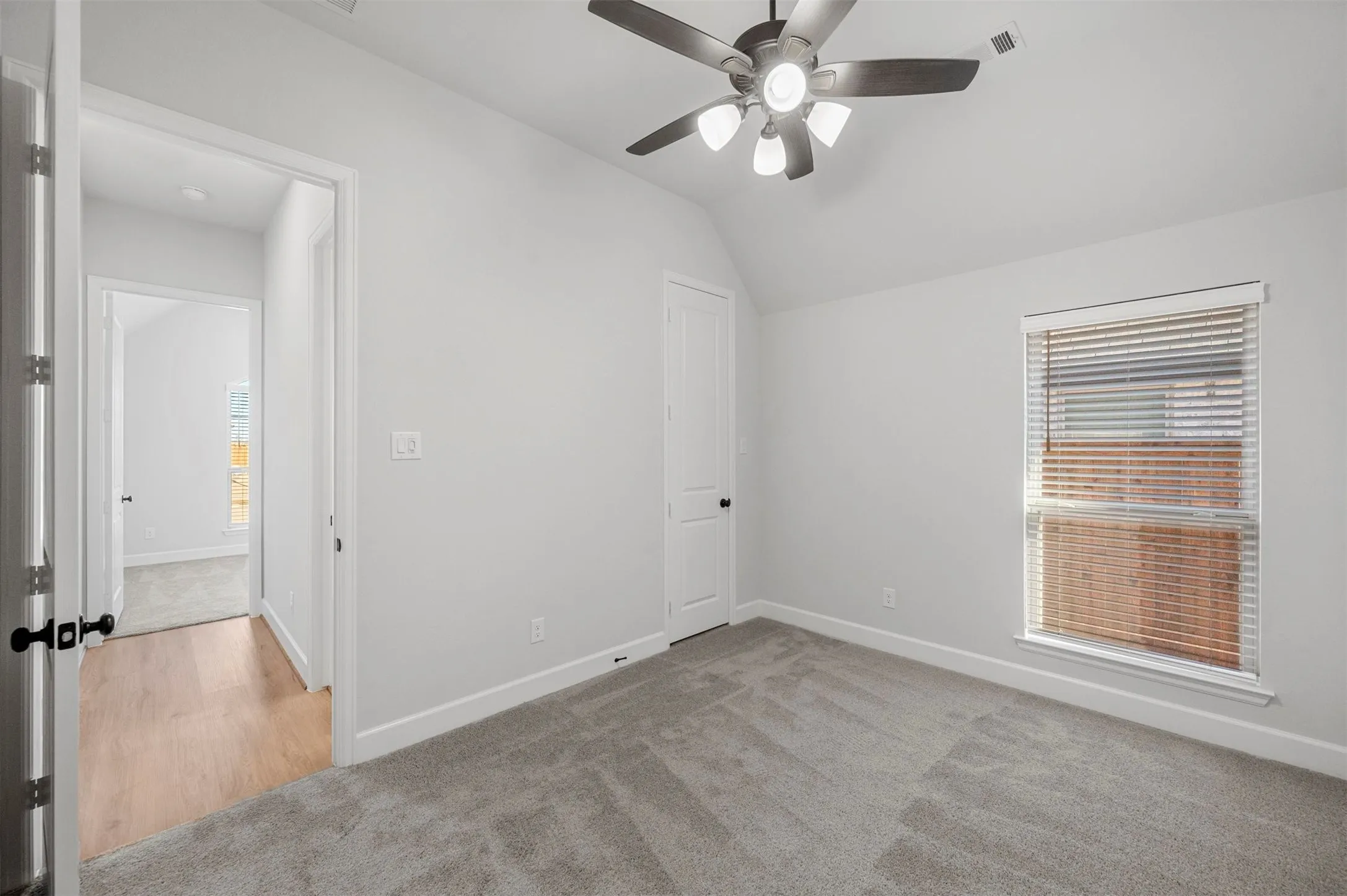 Single Family Residence For Rent in Johnson County , 1822 Buckeye Lane, Mansfield, Texas 76063, 4 Bedroom, 3 Bathroom, 2 Garage spaces, 2,138 Sqft, built in 2024, mls#21326593, Real Estate Agent in Mansfield, Homes For Rent in Johnson county, Homes For Rent in Mansfield, Realtor in Mansfield Texas, Real Estate Brokerage Independent Realty Texas, Luminita Cordes Realtor