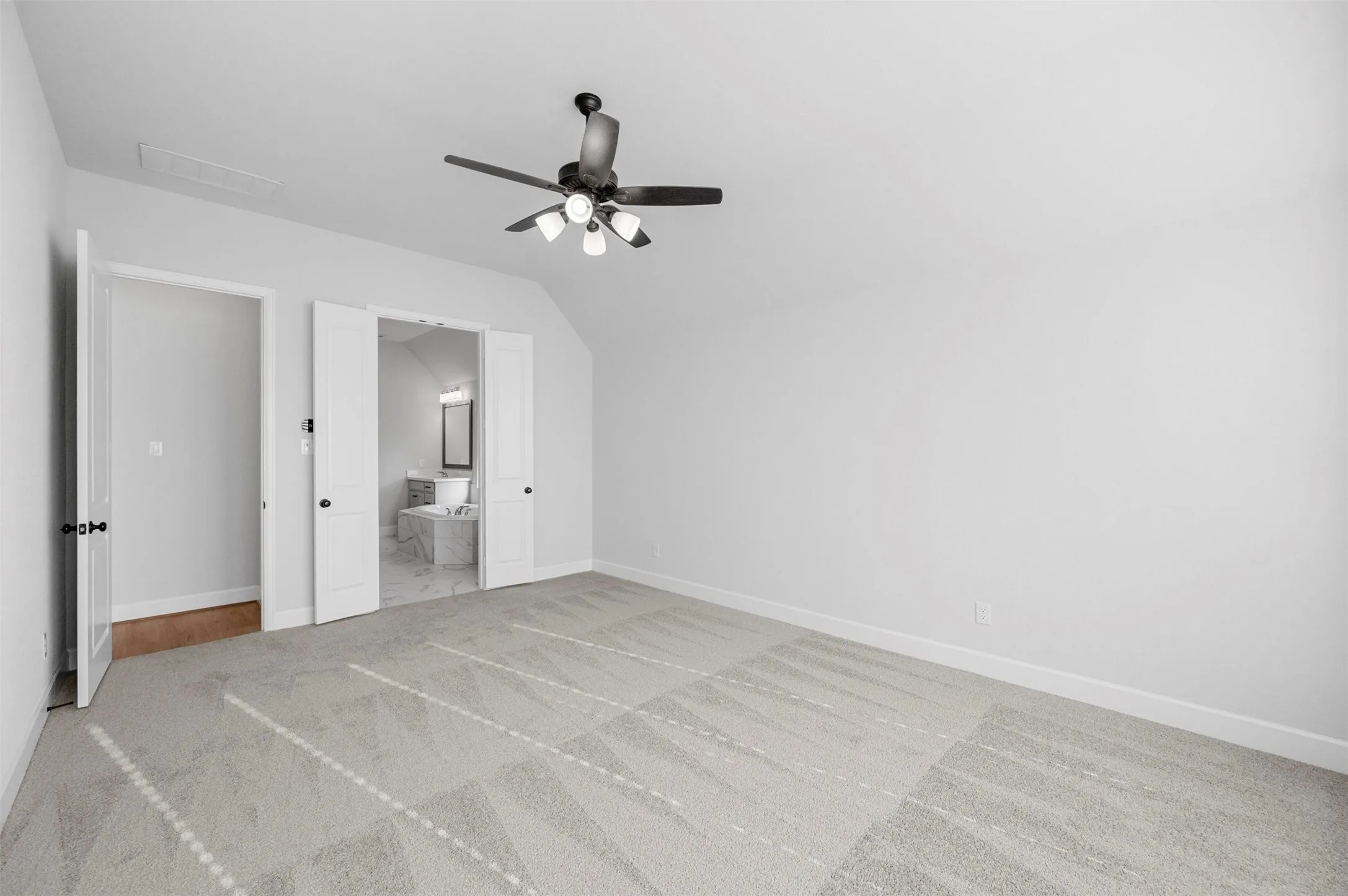 Single Family Residence For Rent in Johnson County , 1822 Buckeye Lane, Mansfield, Texas 76063, 4 Bedroom, 3 Bathroom, 2 Garage spaces, 2,138 Sqft, built in 2024, mls#21326593, Real Estate Agent in Mansfield, Homes For Rent in Johnson county, Homes For Rent in Mansfield, Realtor in Mansfield Texas, Real Estate Brokerage Independent Realty Texas, Luminita Cordes Realtor