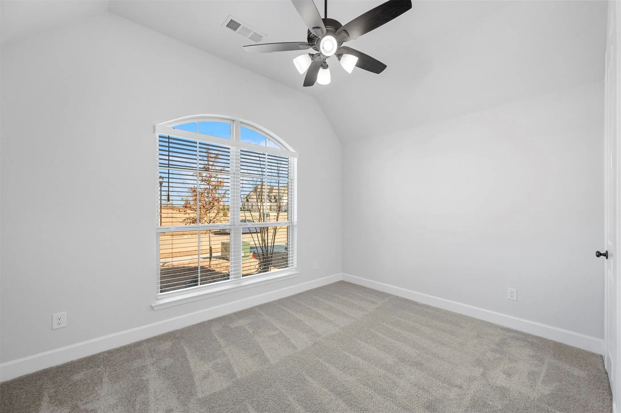 Single Family Residence For Rent in Johnson County , 1822 Buckeye Lane, Mansfield, Texas 76063, 4 Bedroom, 3 Bathroom, 2 Garage spaces, 2,138 Sqft, built in 2024, mls#21326593, Real Estate Agent in Mansfield, Homes For Rent in Johnson county, Homes For Rent in Mansfield, Realtor in Mansfield Texas, Real Estate Brokerage Independent Realty Texas, Luminita Cordes Realtor