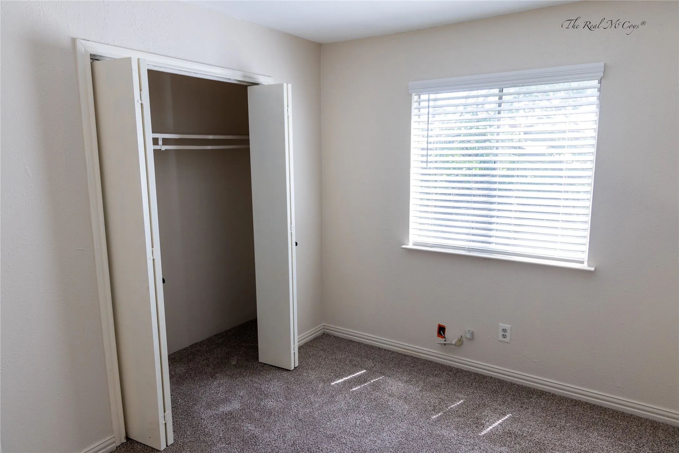 Single Family Residence For Rent in Collin County , 3101 Raintree Drive, Plano, Texas 75074, 3 Bedroom, 3 Bathroom, 2 Garage spaces, 2,197 Sqft, built in 1976, mls#21322266, Real Estate Agent in Plano, Homes For Rent in Collin county, Homes For Rent in Plano, Realtor in Plano Texas, Real Estate Brokerage Independent Realty Texas, Luminita Cordes Realtor