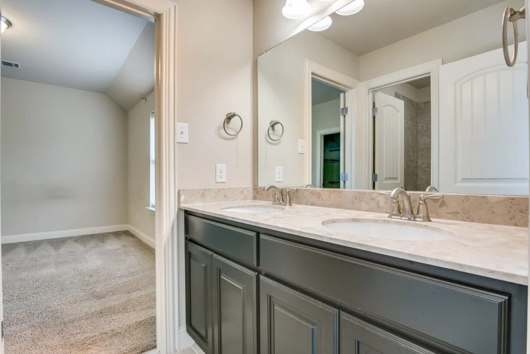 Single Family Residence For Rent in Collin County , 7592 Plowman Lane, Frisco, Texas 75035, 6 Bedroom, 4 Bathroom, 2 Garage spaces, 4,021 Sqft, built in 2015, mls#21325041, Real Estate Agent in Frisco, Homes For Rent in Collin county, Homes For Rent in Frisco, Realtor in Frisco Texas, Real Estate Brokerage Independent Realty Texas, Luminita Cordes Realtor