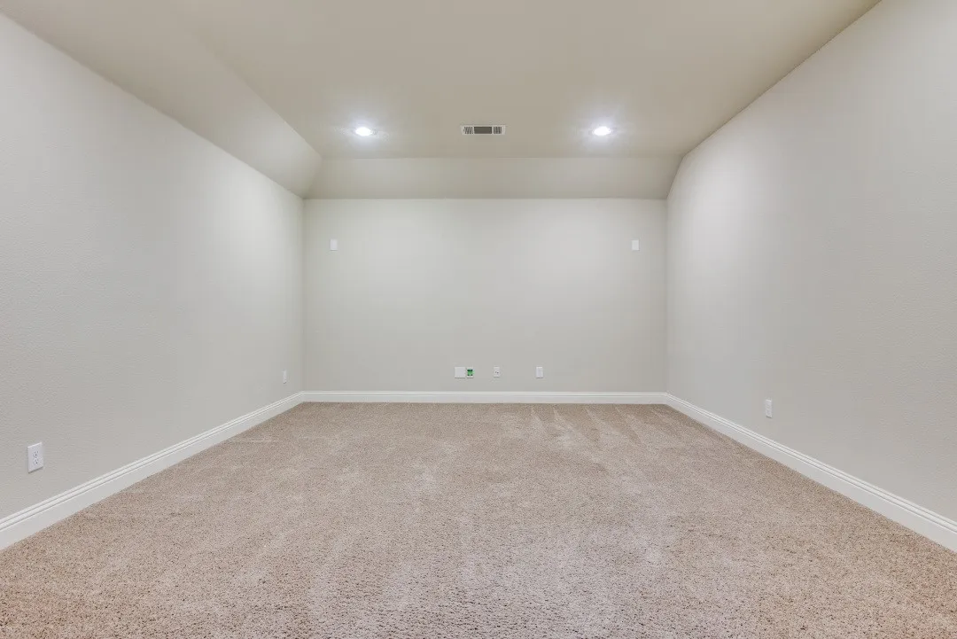 Single Family Residence For Rent in Collin County , 7592 Plowman Lane, Frisco, Texas 75035, 6 Bedroom, 4 Bathroom, 2 Garage spaces, 4,021 Sqft, built in 2015, mls#21325041, Real Estate Agent in Frisco, Homes For Rent in Collin county, Homes For Rent in Frisco, Realtor in Frisco Texas, Real Estate Brokerage Independent Realty Texas, Luminita Cordes Realtor