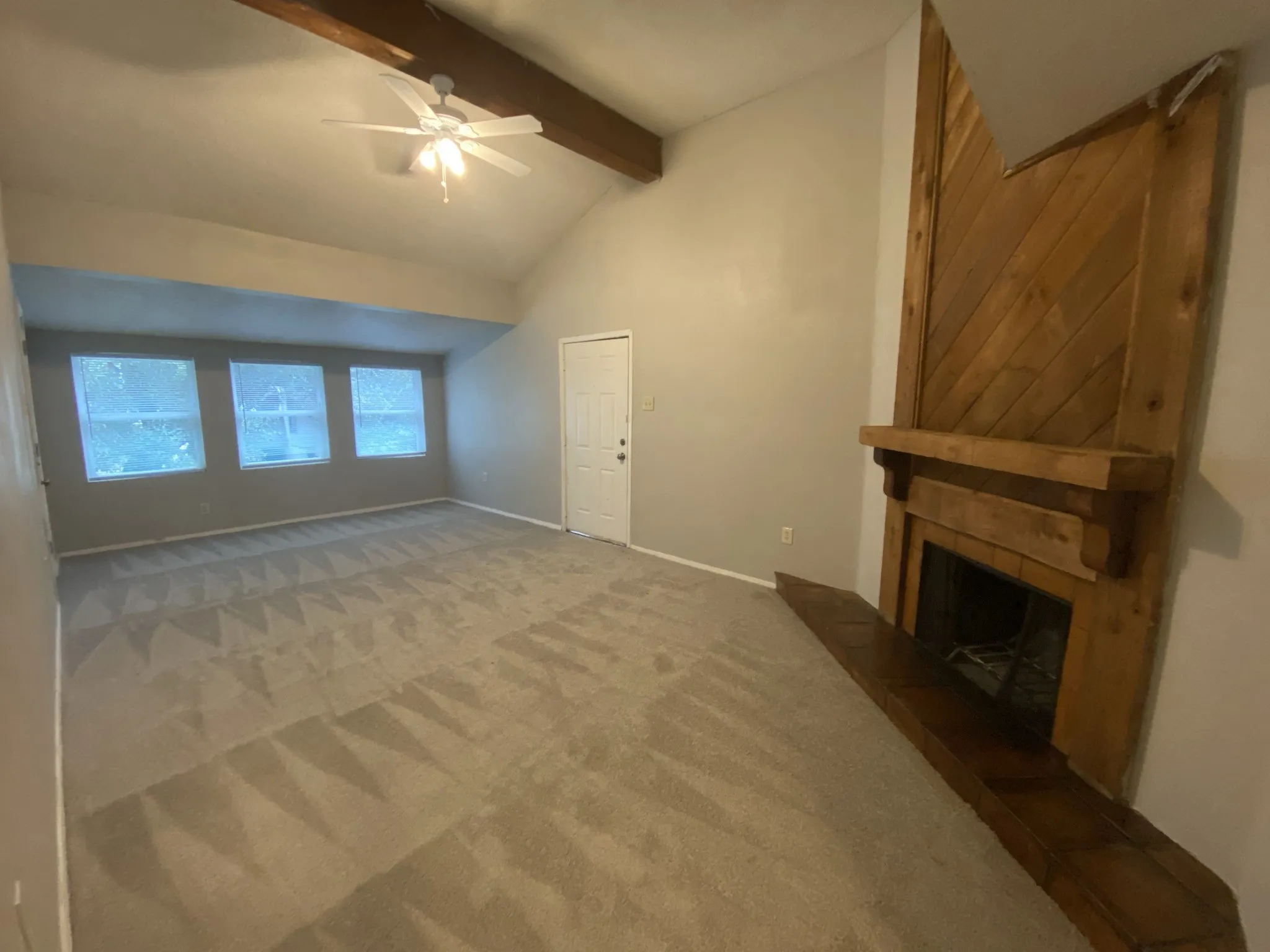 Condominium For Rent in Dallas County , 9696 Walnut Street 1416, Dallas, Texas 75243, 1 Bedroom, 1 Bathroom, Garage spaces, 730 Sqft, built in 1981, Price $799, mls#21323856, Real Estate Agent in Dallas, Homes For Rent in Dallas county, Homes For Rent in Dallas, Realtor in Dallas Texas, Real Estate Brokerage Independent Realty Texas, Luminita Cordes Realtor