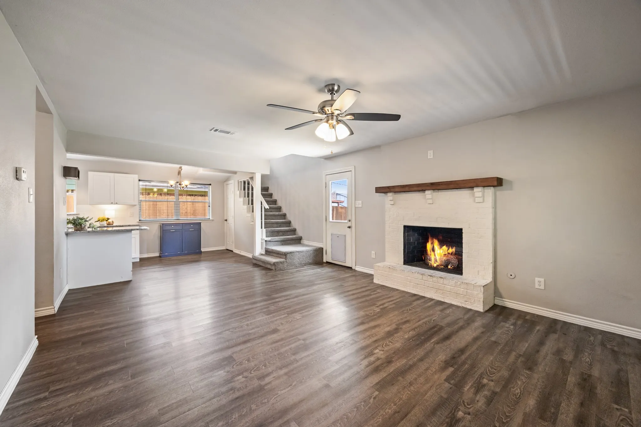 Single Family Residence For Sale in Dallas County , 11218 Buchanan Drive, Dallas, Texas 75228, 4 Bedroom, 3 Bathroom, 2 Garage spaces, 1,938 Sqft, built in 1963, mls#21316979, Real Estate Agent in Dallas, Homes For Sale in Dallas county, Homes For Sale in Dallas, Realtor in Dallas Texas, Real Estate Brokerage Independent Realty Texas, Luminita Cordes Realtor