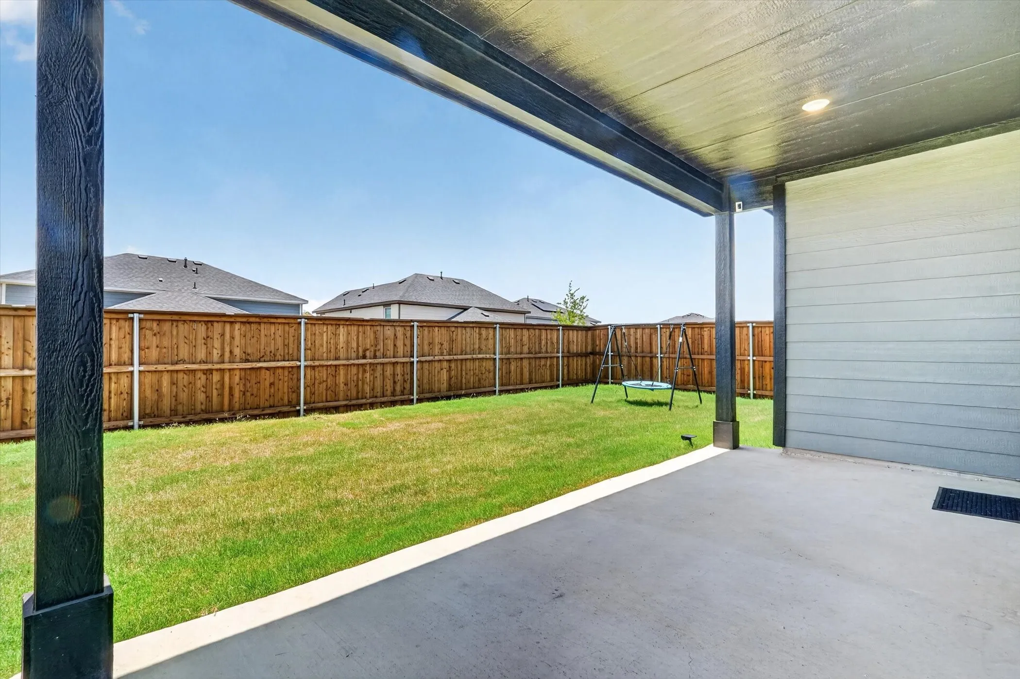 Single Family Residence For Sale in Denton County , 1301 Espada Street, Fort Worth, Texas 76052, 5 Bedroom, 3 Bathroom, 2 Garage spaces, 2,870 Sqft, built in 2024, mls#21326651, Real Estate Agent in Fort Worth, Homes For Sale in Denton county, Homes For Sale in Fort Worth, Realtor in Fort Worth Texas, Real Estate Brokerage Independent Realty Texas, Luminita Cordes Realtor