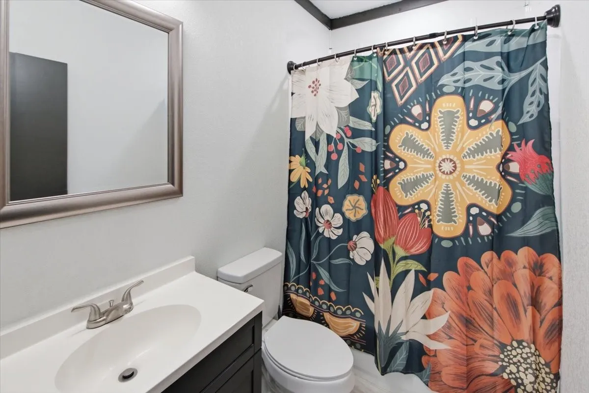 Single Family Residence For Sale in Hill County , 209 Timberline Drive, Whitney, Texas 76692, 3 Bedroom, 2 Bathroom, Garage spaces, 1,280 Sqft, built in 0, mls#21326116, Real Estate Agent in Whitney, Homes For Sale in Hill county, Homes For Sale in Whitney, Realtor in Whitney Texas, Real Estate Brokerage Independent Realty Texas, Luminita Cordes Realtor