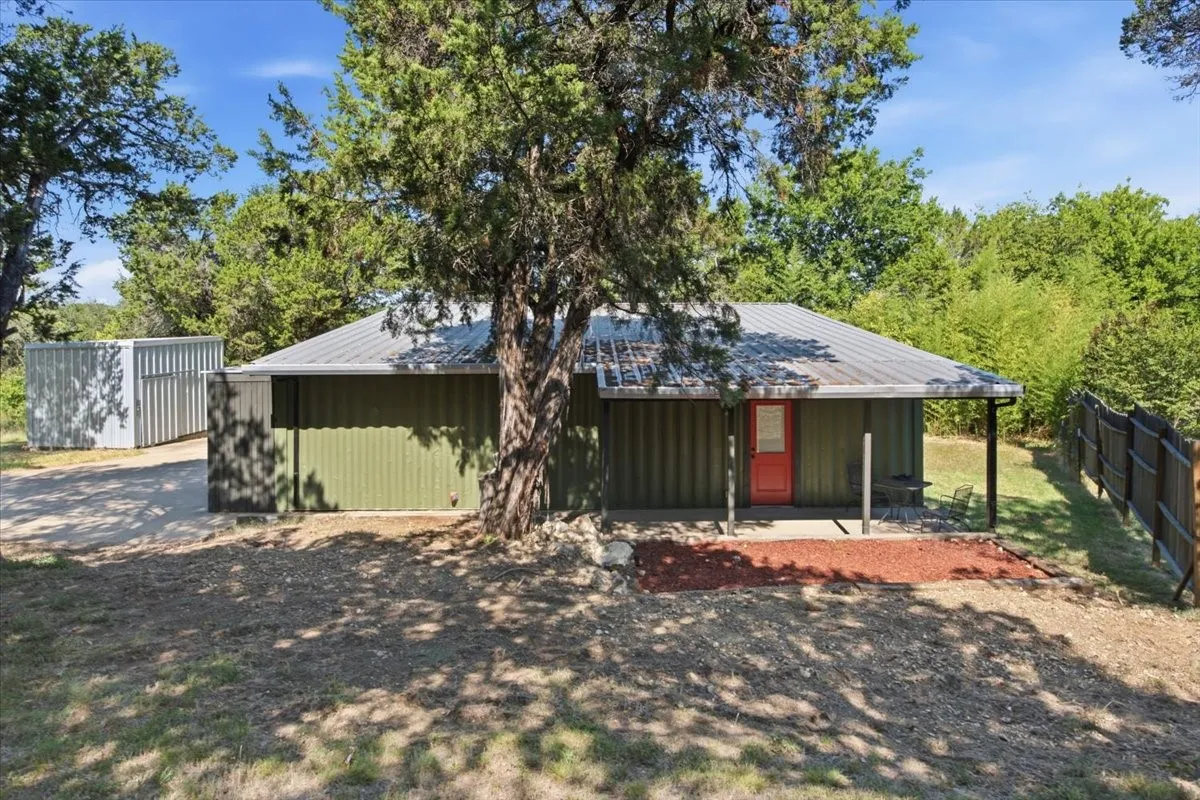 Single Family Residence For Sale in Hill County , 209 Timberline Drive, Whitney, Texas 76692, 3 Bedroom, 2 Bathroom, Garage spaces, 1,280 Sqft, built in 0, mls#21326116, Real Estate Agent in Whitney, Homes For Sale in Hill county, Homes For Sale in Whitney, Realtor in Whitney Texas, Real Estate Brokerage Independent Realty Texas, Luminita Cordes Realtor