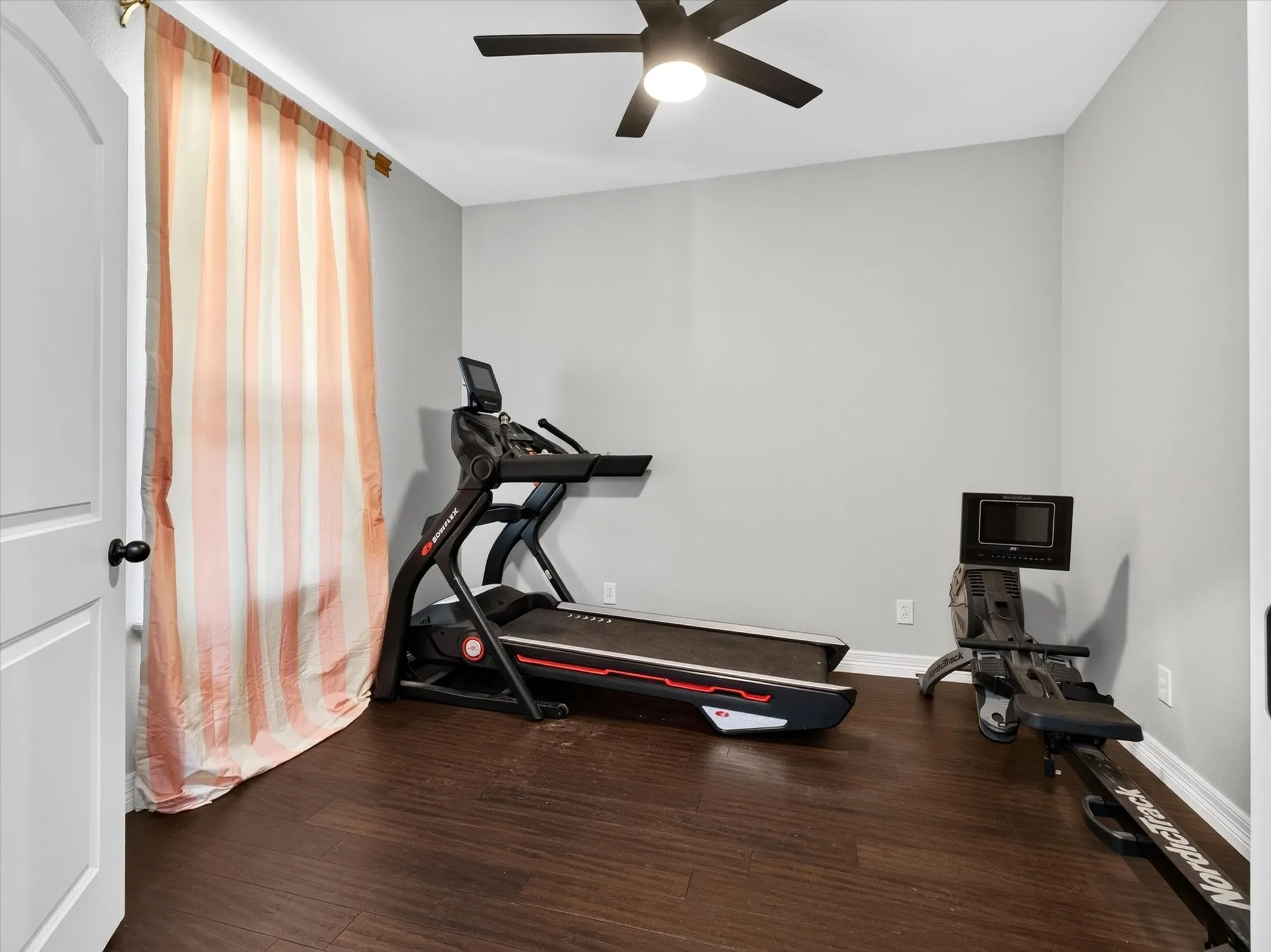 Office/4th room