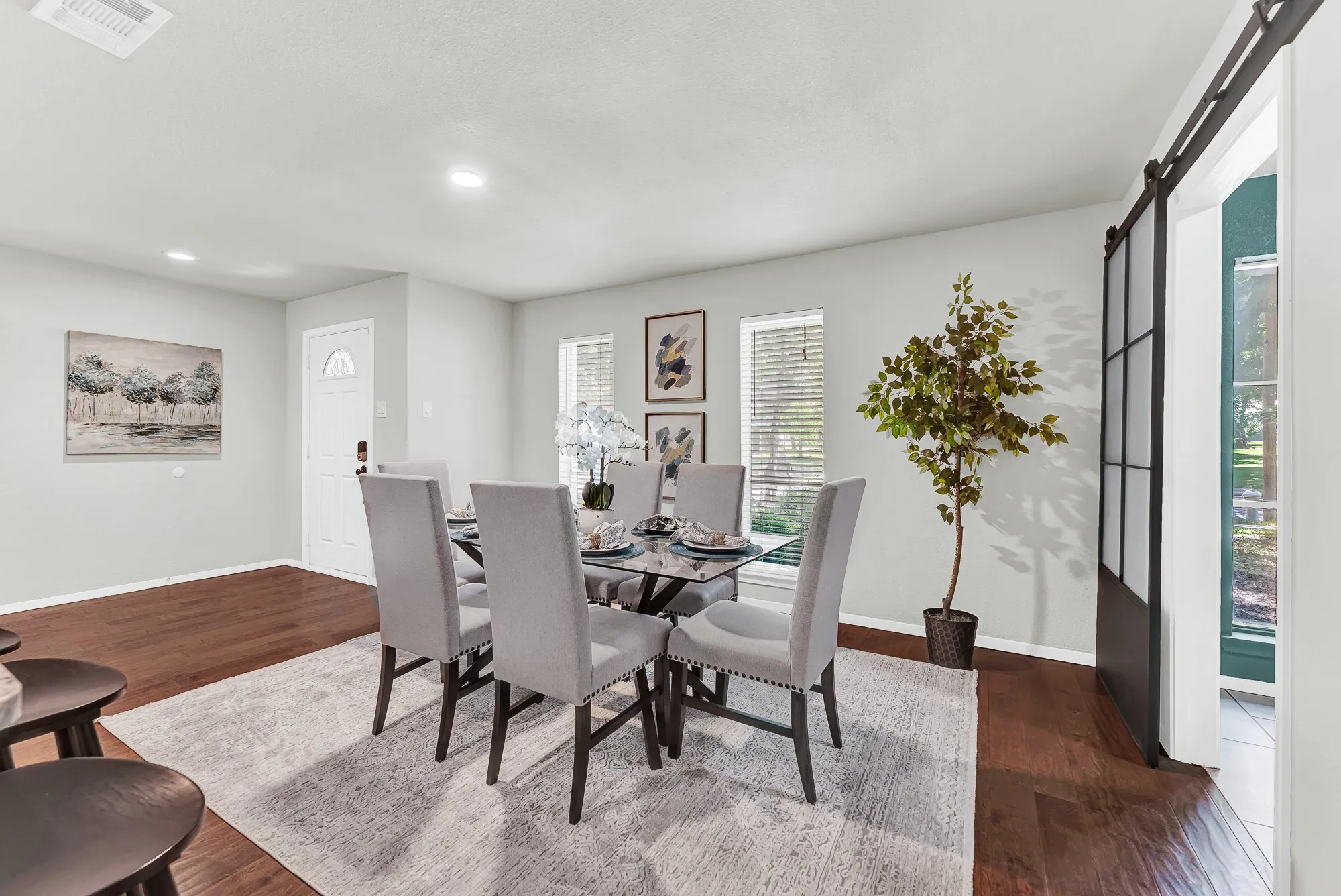 Single Family Residence For Sale in Collin County , 428 Shady Brook Drive, Richardson, Texas 75080, 4 Bedroom, 2 Bathroom, Garage spaces, 2,188 Sqft, built in 1968, mls#21311509, Real Estate Agent in Richardson, Homes For Sale in Collin county, Homes For Sale in Richardson, Realtor in Richardson Texas, Real Estate Brokerage Independent Realty Texas, Luminita Cordes Realtor