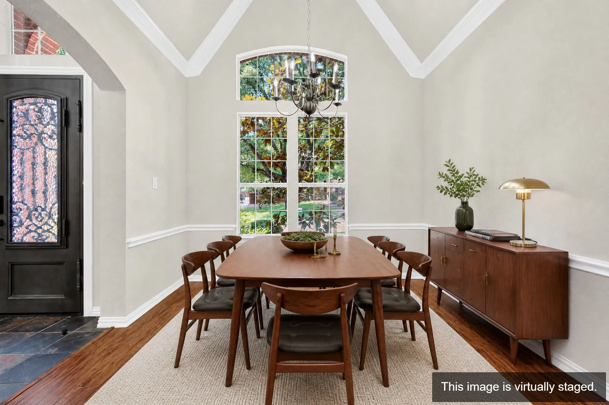 Single Family Residence For Sale in Denton County , 5620 Country View Lane, Frisco, Texas 75036, 3 Bedroom, 2 Bathroom, 2 Garage spaces, 2,101 Sqft, built in 2006, mls#21326218, Real Estate Agent in Frisco, Homes For Sale in Denton county, Homes For Sale in Frisco, Realtor in Frisco Texas, Real Estate Brokerage Independent Realty Texas, Luminita Cordes Realtor