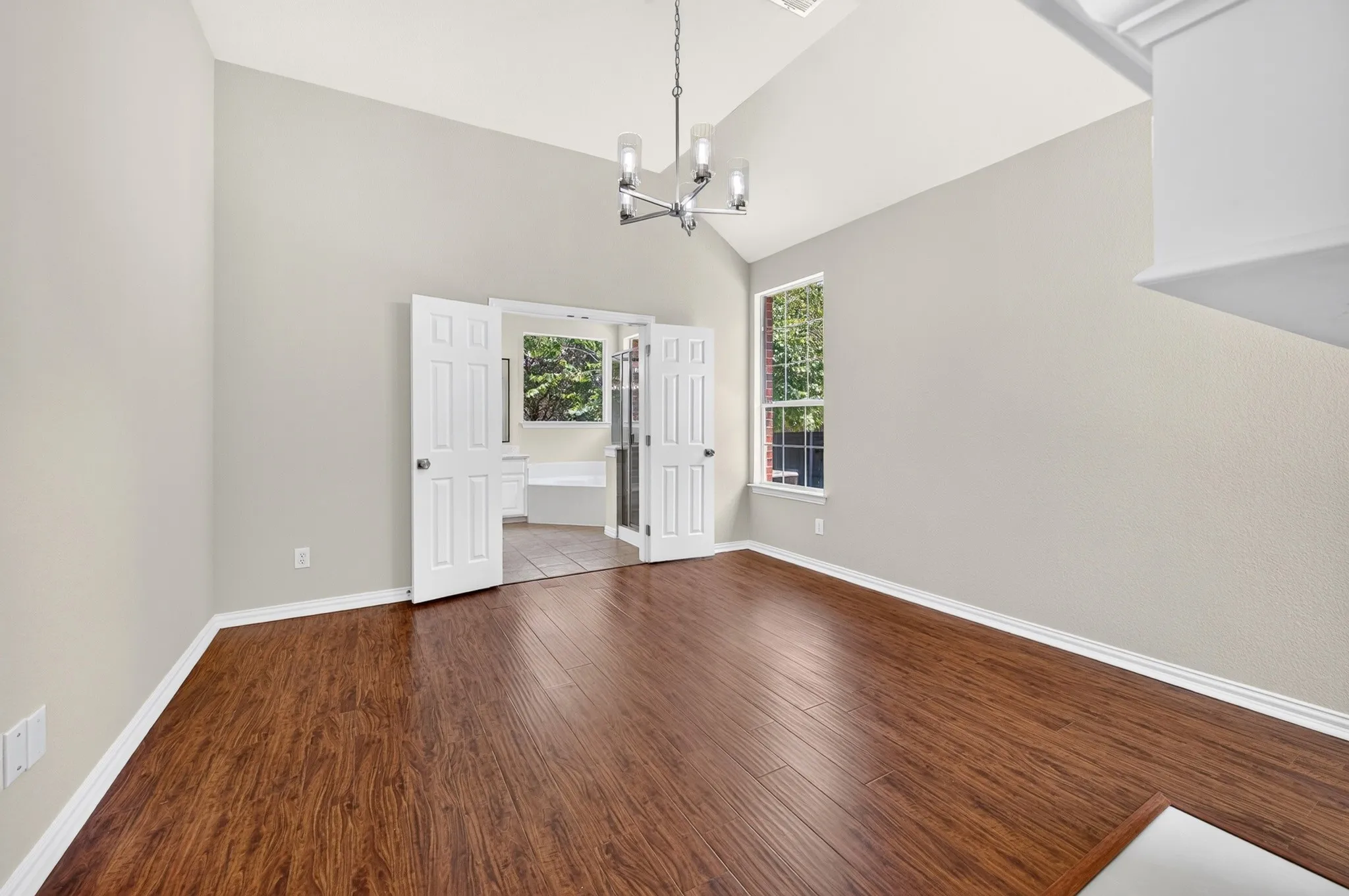 Single Family Residence For Sale in Denton County , 5620 Country View Lane, Frisco, Texas 75036, 3 Bedroom, 2 Bathroom, 2 Garage spaces, 2,101 Sqft, built in 2006, mls#21326218, Real Estate Agent in Frisco, Homes For Sale in Denton county, Homes For Sale in Frisco, Realtor in Frisco Texas, Real Estate Brokerage Independent Realty Texas, Luminita Cordes Realtor