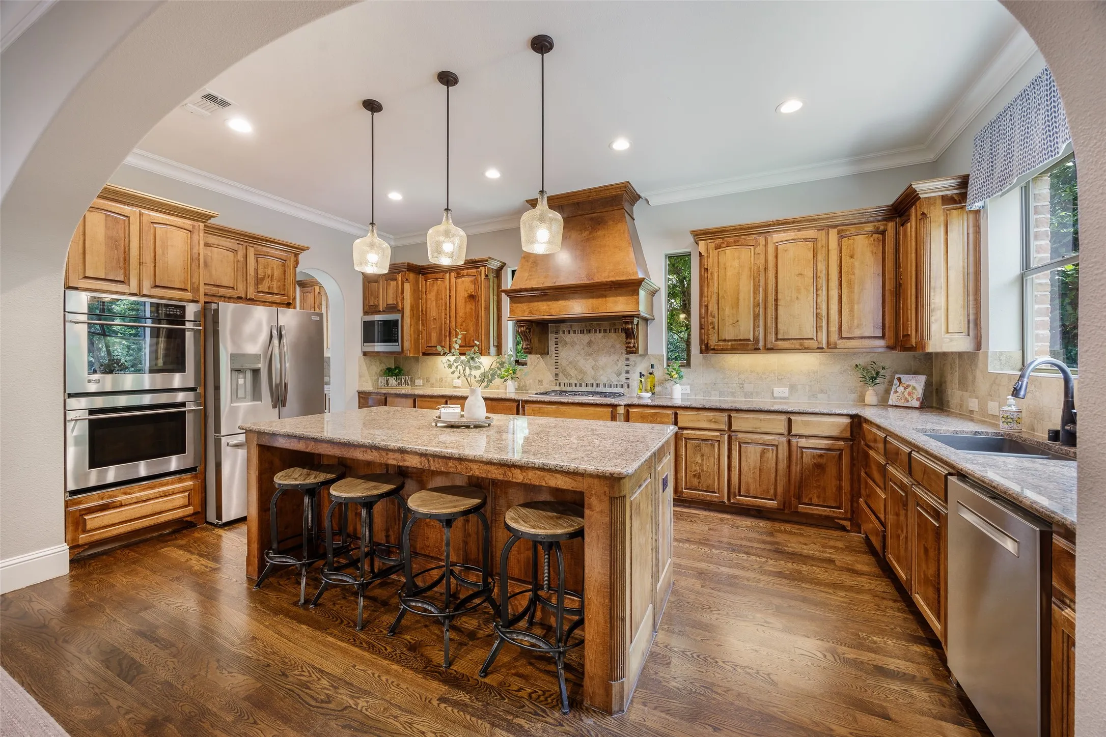 Single Family Residence For Sale in Collin County , 2113 Garden Brook Way, Allen, Texas 75013, 5 Bedroom, 6 Bathroom, 3 Garage spaces, 4,515 Sqft, built in 2008, mls#21324654, Real Estate Agent in Allen, Homes For Sale in Collin county, Homes For Sale in Allen, Realtor in Allen Texas, Real Estate Brokerage Independent Realty Texas, Luminita Cordes Realtor