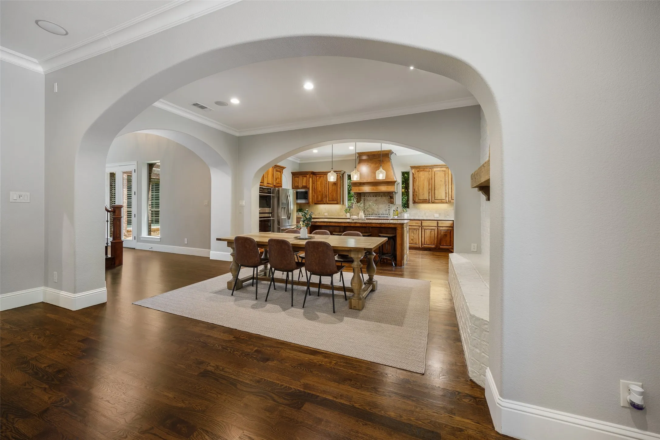 Single Family Residence For Sale in Collin County , 2113 Garden Brook Way, Allen, Texas 75013, 5 Bedroom, 6 Bathroom, 3 Garage spaces, 4,515 Sqft, built in 2008, mls#21324654, Real Estate Agent in Allen, Homes For Sale in Collin county, Homes For Sale in Allen, Realtor in Allen Texas, Real Estate Brokerage Independent Realty Texas, Luminita Cordes Realtor