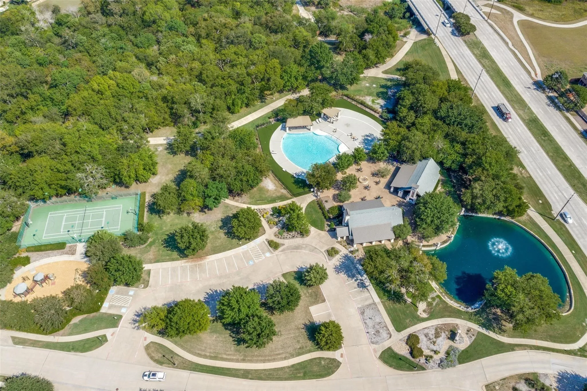 Star Creek has many nice amenities!