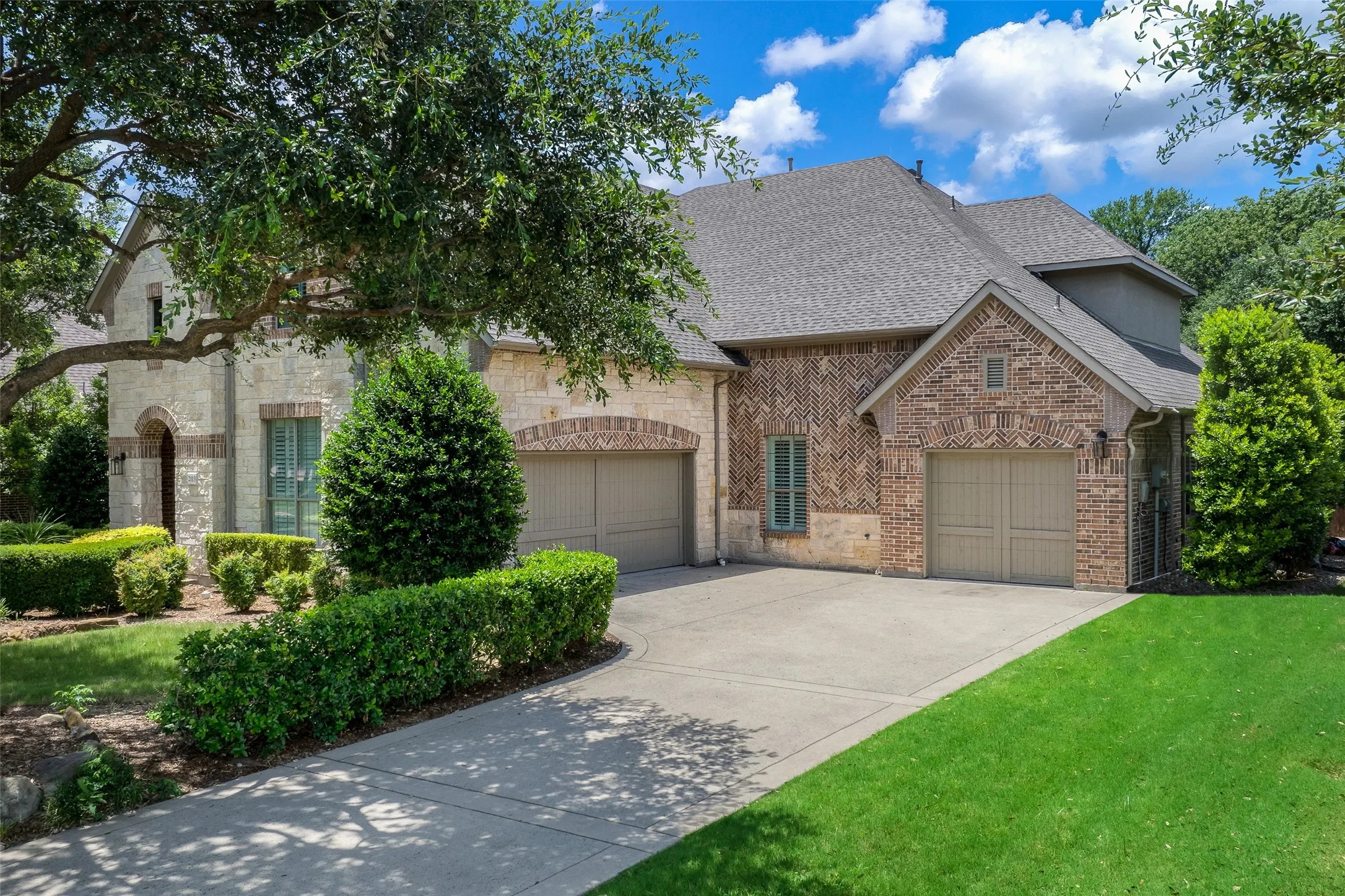 3 car garage