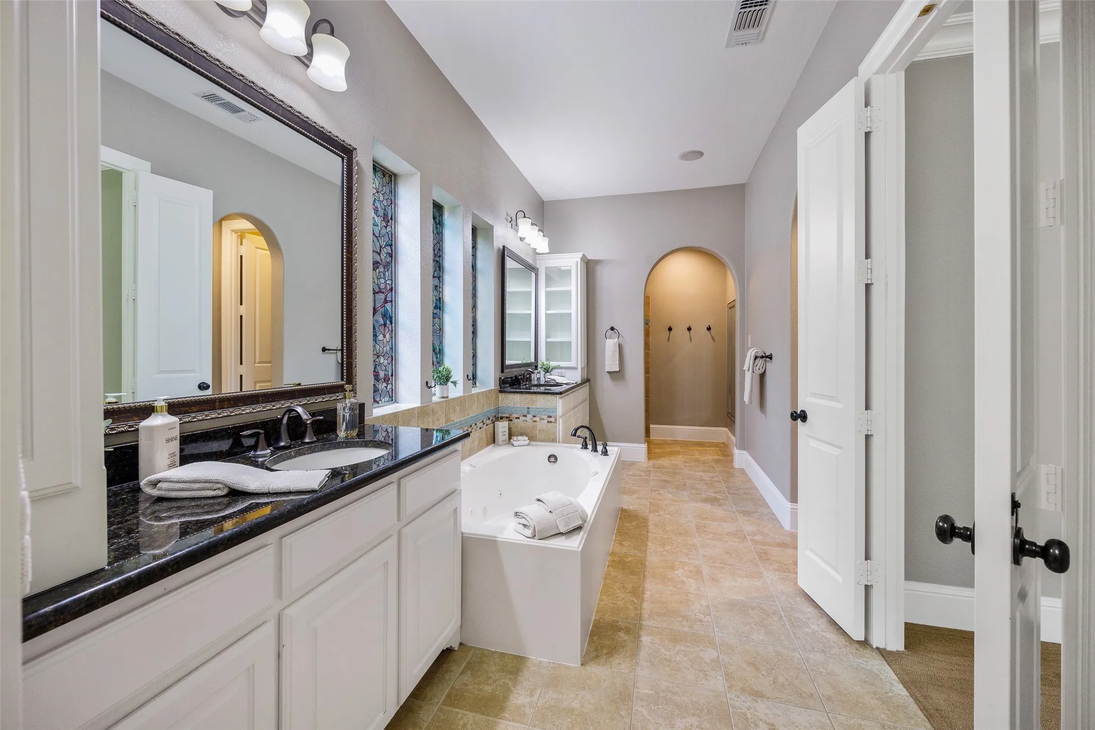 Single Family Residence For Sale in Collin County , 2113 Garden Brook Way, Allen, Texas 75013, 5 Bedroom, 6 Bathroom, 3 Garage spaces, 4,515 Sqft, built in 2008, mls#21324654, Real Estate Agent in Allen, Homes For Sale in Collin county, Homes For Sale in Allen, Realtor in Allen Texas, Real Estate Brokerage Independent Realty Texas, Luminita Cordes Realtor