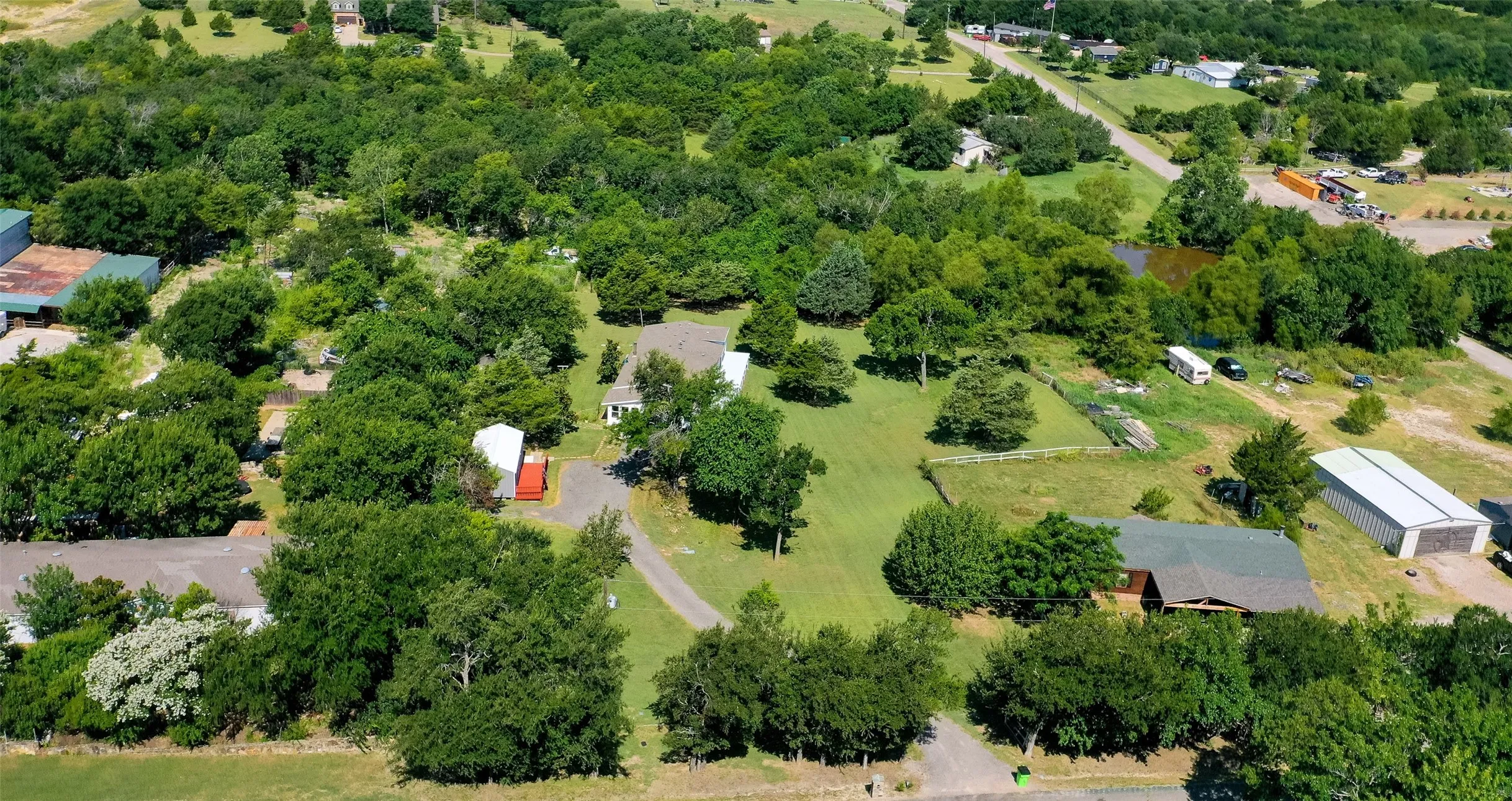 Mobile Home For Sale in Collin County , 2202 County Road 947, Princeton, Texas 75407, 3 Bedroom, 2 Bathroom, Garage spaces, 2,382 Sqft, built in 1998, mls#21325542, Real Estate Agent in Princeton, Homes For Sale in Collin county, Homes For Sale in Princeton, Realtor in Princeton Texas, Real Estate Brokerage Independent Realty Texas, Luminita Cordes Realtor