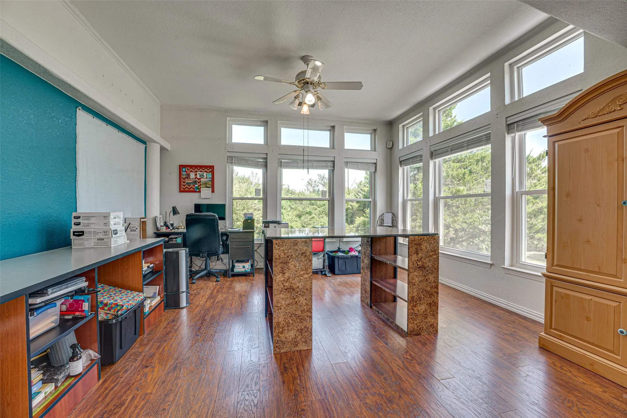 Mobile Home For Sale in Collin County , 2202 County Road 947, Princeton, Texas 75407, 3 Bedroom, 2 Bathroom, Garage spaces, 2,382 Sqft, built in 1998, mls#21325542, Real Estate Agent in Princeton, Homes For Sale in Collin county, Homes For Sale in Princeton, Realtor in Princeton Texas, Real Estate Brokerage Independent Realty Texas, Luminita Cordes Realtor