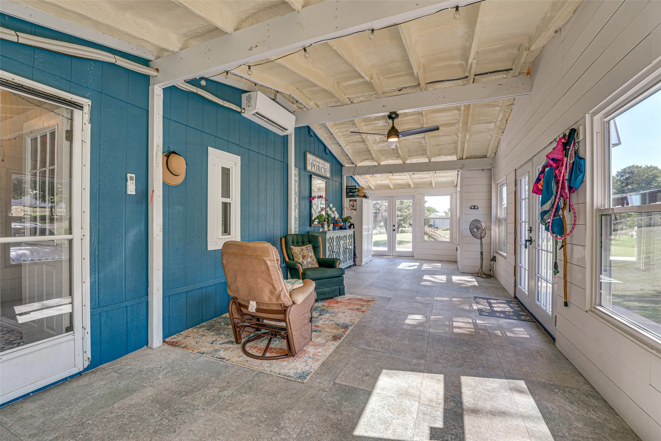 Mobile Home For Sale in Collin County , 2202 County Road 947, Princeton, Texas 75407, 3 Bedroom, 2 Bathroom, Garage spaces, 2,382 Sqft, built in 1998, mls#21325542, Real Estate Agent in Princeton, Homes For Sale in Collin county, Homes For Sale in Princeton, Realtor in Princeton Texas, Real Estate Brokerage Independent Realty Texas, Luminita Cordes Realtor