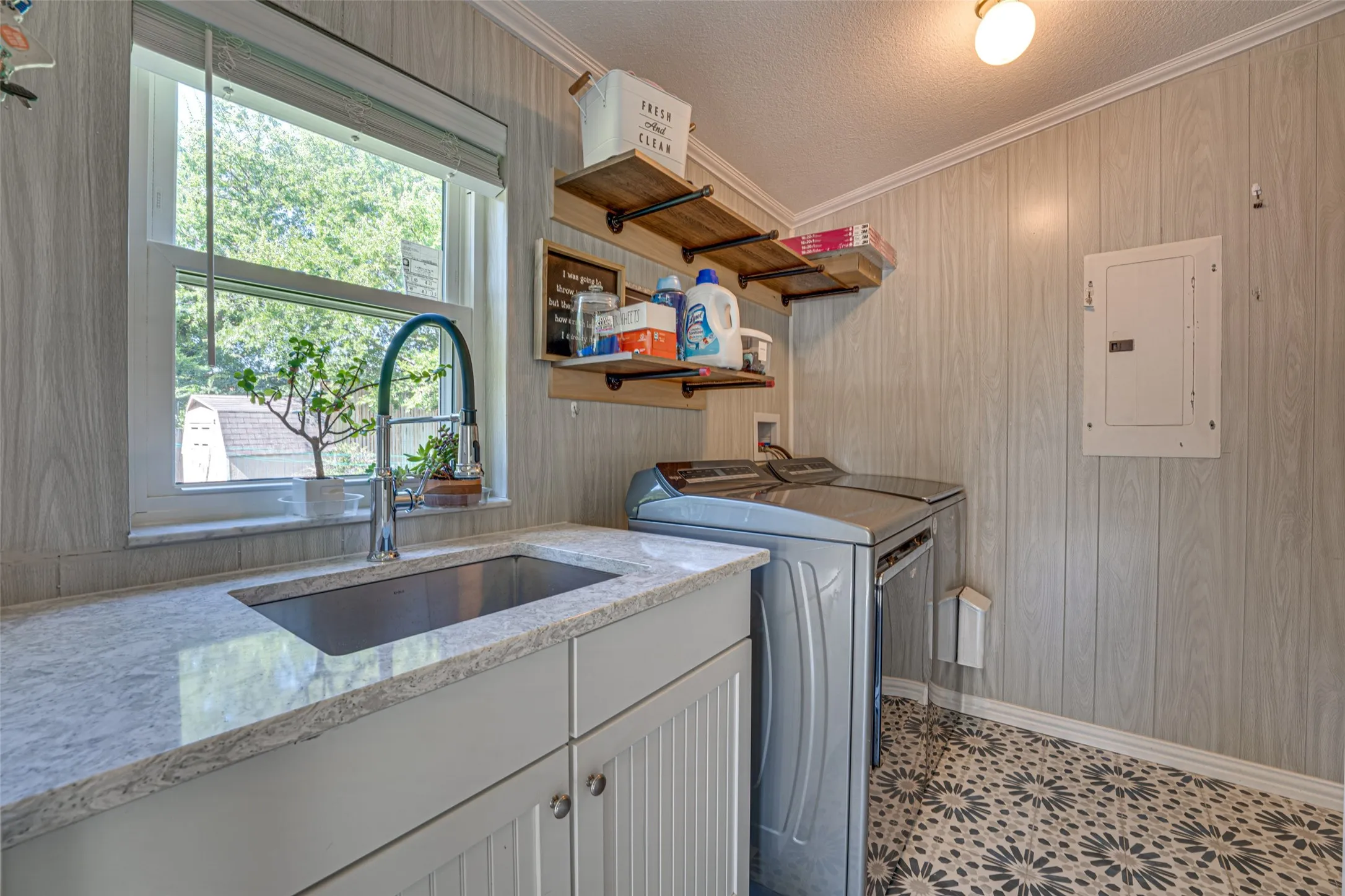 Mobile Home For Sale in Collin County , 2202 County Road 947, Princeton, Texas 75407, 3 Bedroom, 2 Bathroom, Garage spaces, 2,382 Sqft, built in 1998, mls#21325542, Real Estate Agent in Princeton, Homes For Sale in Collin county, Homes For Sale in Princeton, Realtor in Princeton Texas, Real Estate Brokerage Independent Realty Texas, Luminita Cordes Realtor