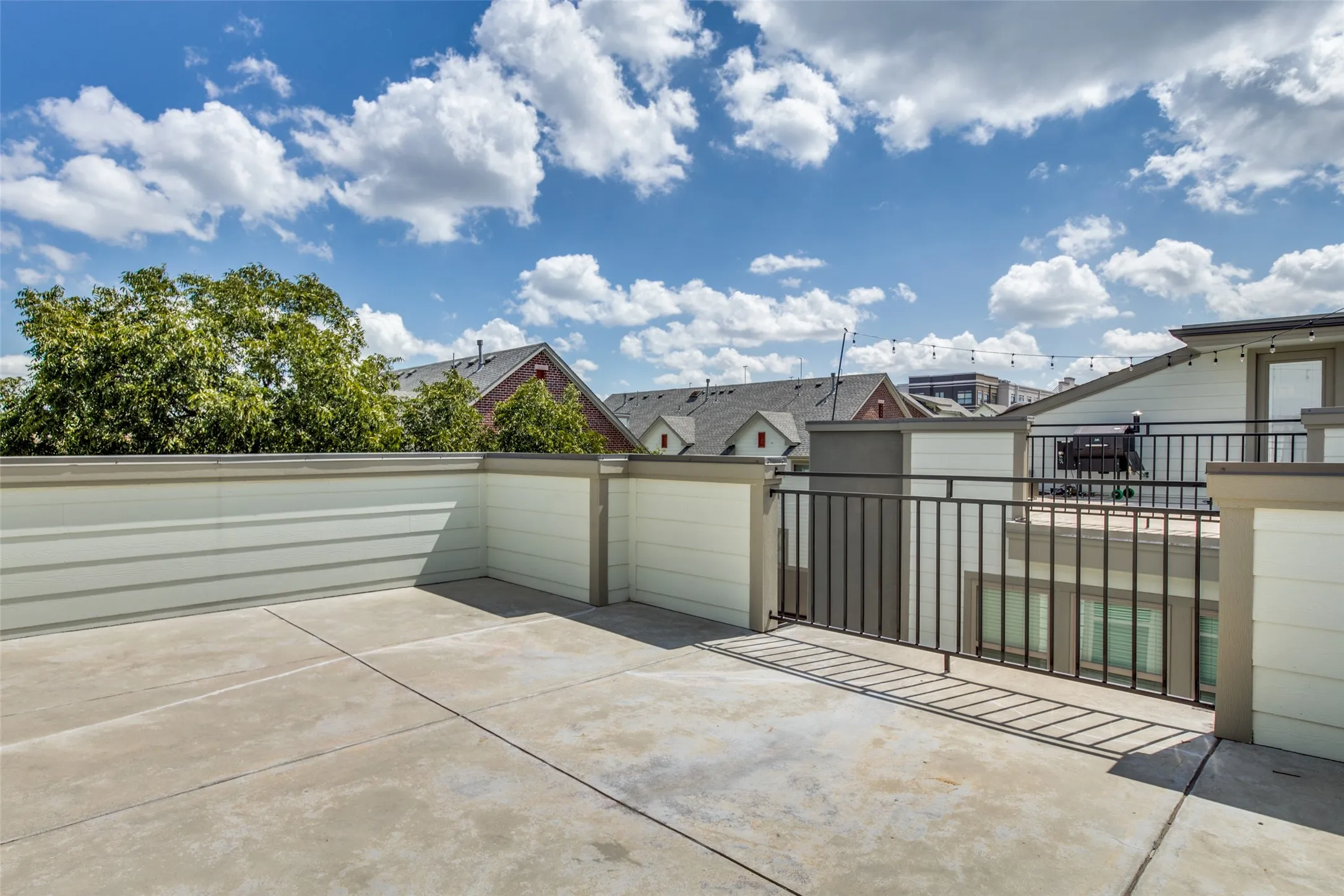 Townhouse For Rent in Dallas County , 4316 Hartford Street 31, Dallas, Texas 75219, 2 Bedrooms, 3 Bathrooms, 2 Garage spaces, 1,394 Sqft, built in 2019, Price $2,995, mls#21319740, Real Estate Agent in Dallas, Homes For Rent in Dallas county, Homes For Rent in Dallas, Realtor in Dallas Texas, Real Estate Brokerage Independent Realty Texas, Luminita Cordes Realtor