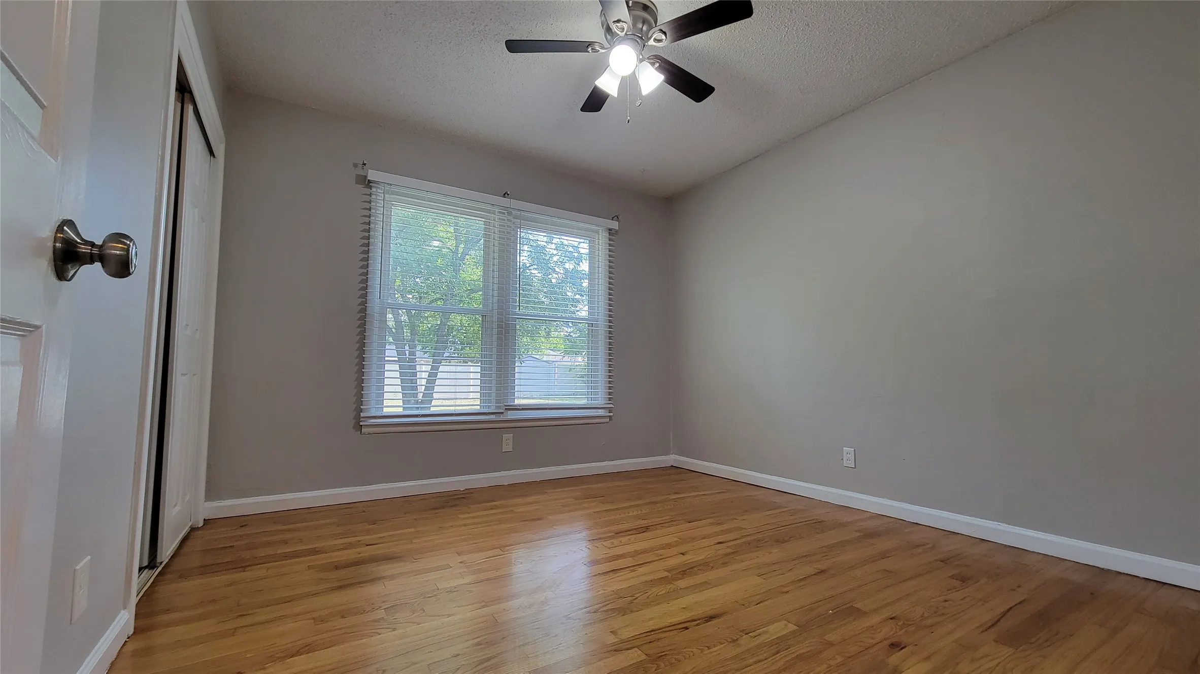Back bedroom - original hardwood floors