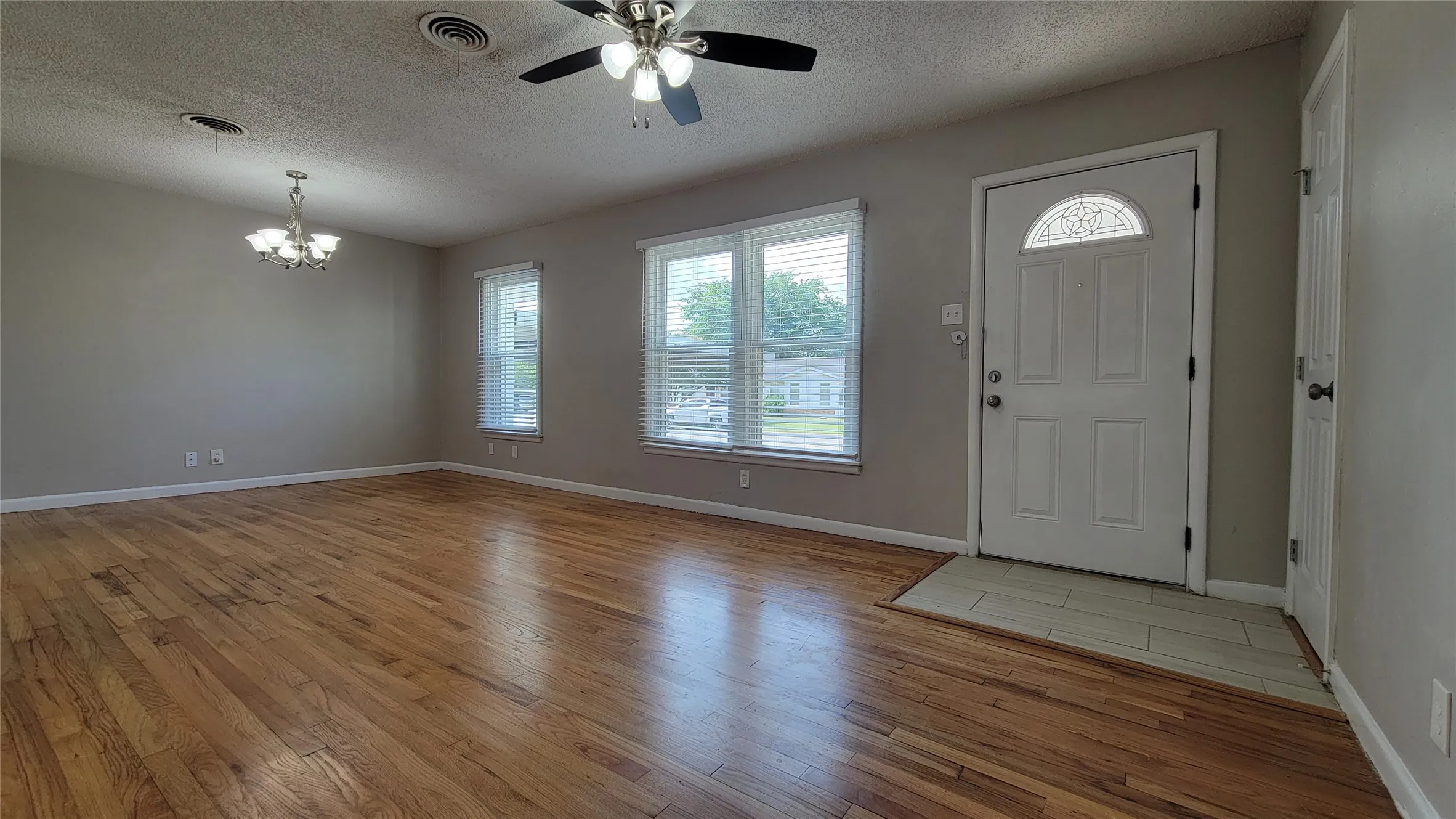 Entry - wonderful hardwood floors