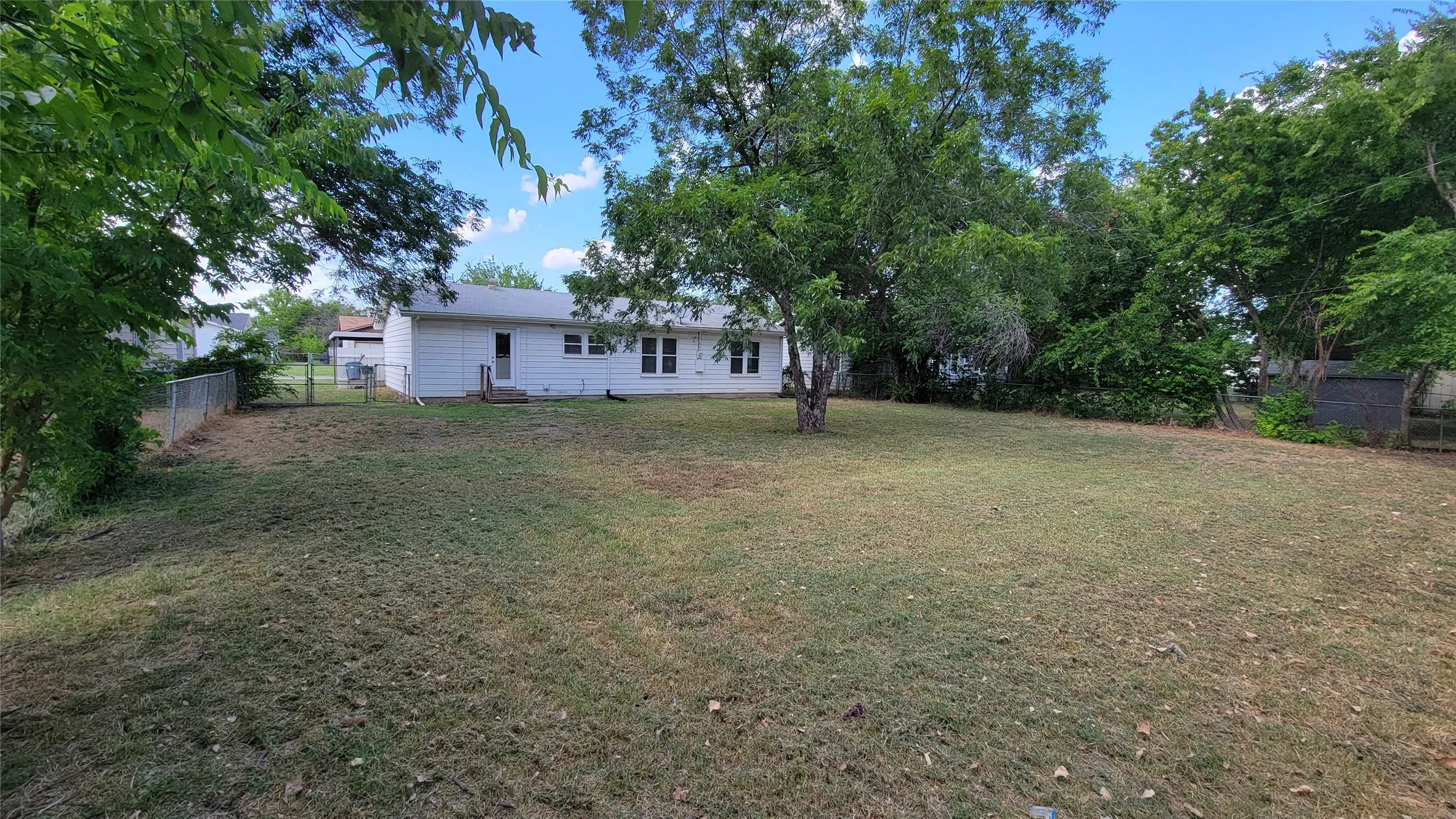 Huge back yard