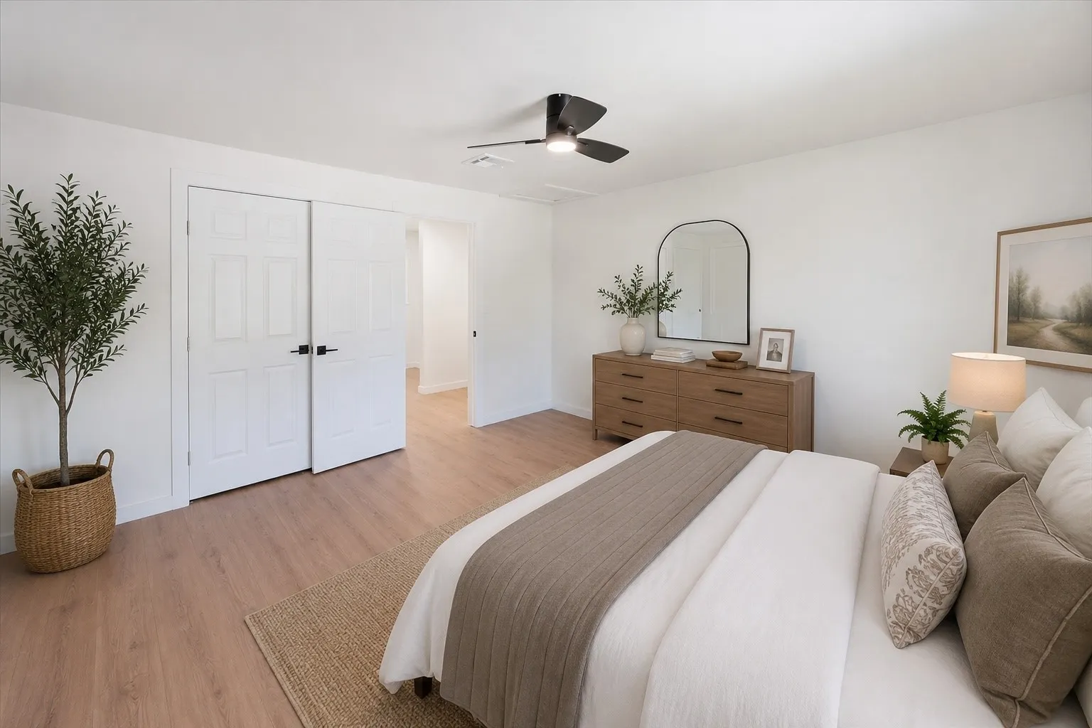 Single Family Residence For Sale in Hill County , 507 S Colorado Street, Whitney, Texas 76692, 3 Bedroom, 2 Bathroom, Garage spaces, 1,554 Sqft, built in 0, mls#21325970, Real Estate Agent in Whitney, Homes For Sale in Hill county, Homes For Sale in Whitney, Realtor in Whitney Texas, Real Estate Brokerage Independent Realty Texas, Luminita Cordes Realtor