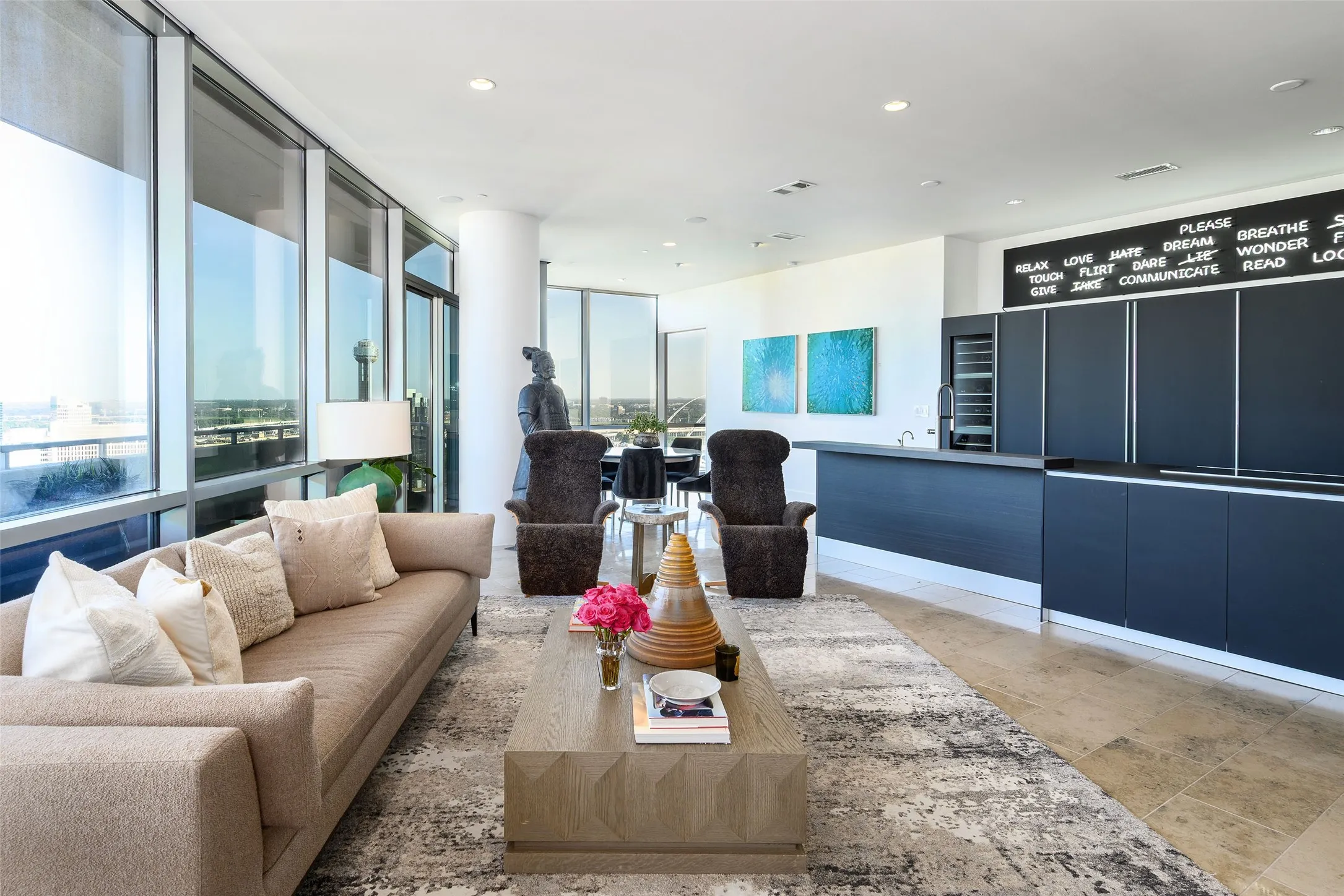 Condominium For Sale in Dallas County , 2200 Victory Avenue 2304, Dallas, Texas 75219, 3 Bedrooms, 4 Bathrooms, 3 Garage spaces, 3,184 Sqft, built in 2007, Price $2,295,000, mls#21322879, Real Estate Agent in Dallas, Homes For Sale in Dallas county, Homes For Sale in Dallas, Realtor in Dallas Texas, Real Estate Brokerage Independent Realty Texas, Luminita Cordes Realtor