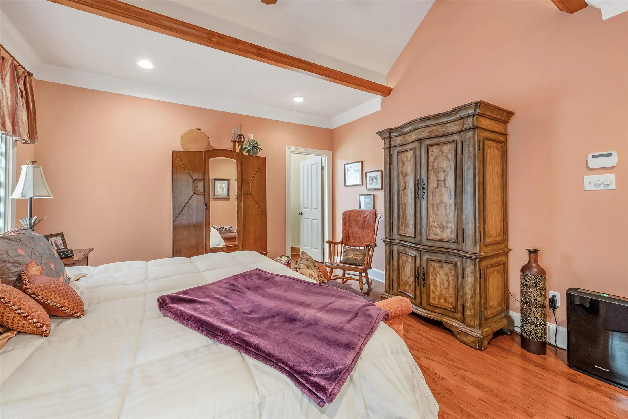 Single Family Residence For Sale in Cherokee County , 100 Red Oak, Bullard, Texas 75757, 3 Bedroom, 3 Bathroom, 2 Garage spaces, 3,076 Sqft, built in 2004, mls#21326718, Real Estate Agent in Bullard, Homes For Sale in Cherokee county, Homes For Sale in Bullard, Realtor in Bullard Texas, Real Estate Brokerage Independent Realty Texas, Luminita Cordes Realtor