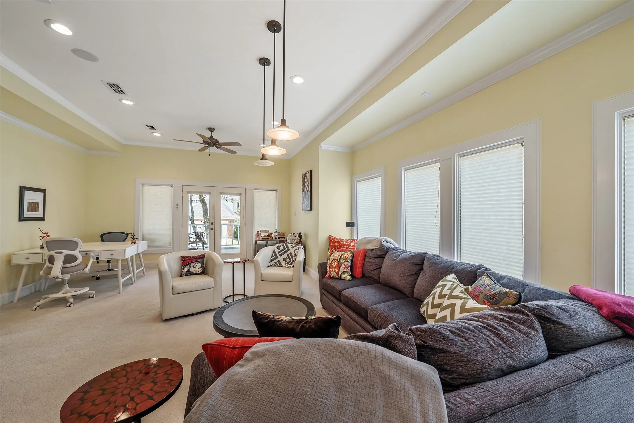 Single Family Residence For Sale in Cherokee County , 100 Red Oak, Bullard, Texas 75757, 3 Bedroom, 3 Bathroom, 2 Garage spaces, 3,076 Sqft, built in 2004, mls#21326718, Real Estate Agent in Bullard, Homes For Sale in Cherokee county, Homes For Sale in Bullard, Realtor in Bullard Texas, Real Estate Brokerage Independent Realty Texas, Luminita Cordes Realtor